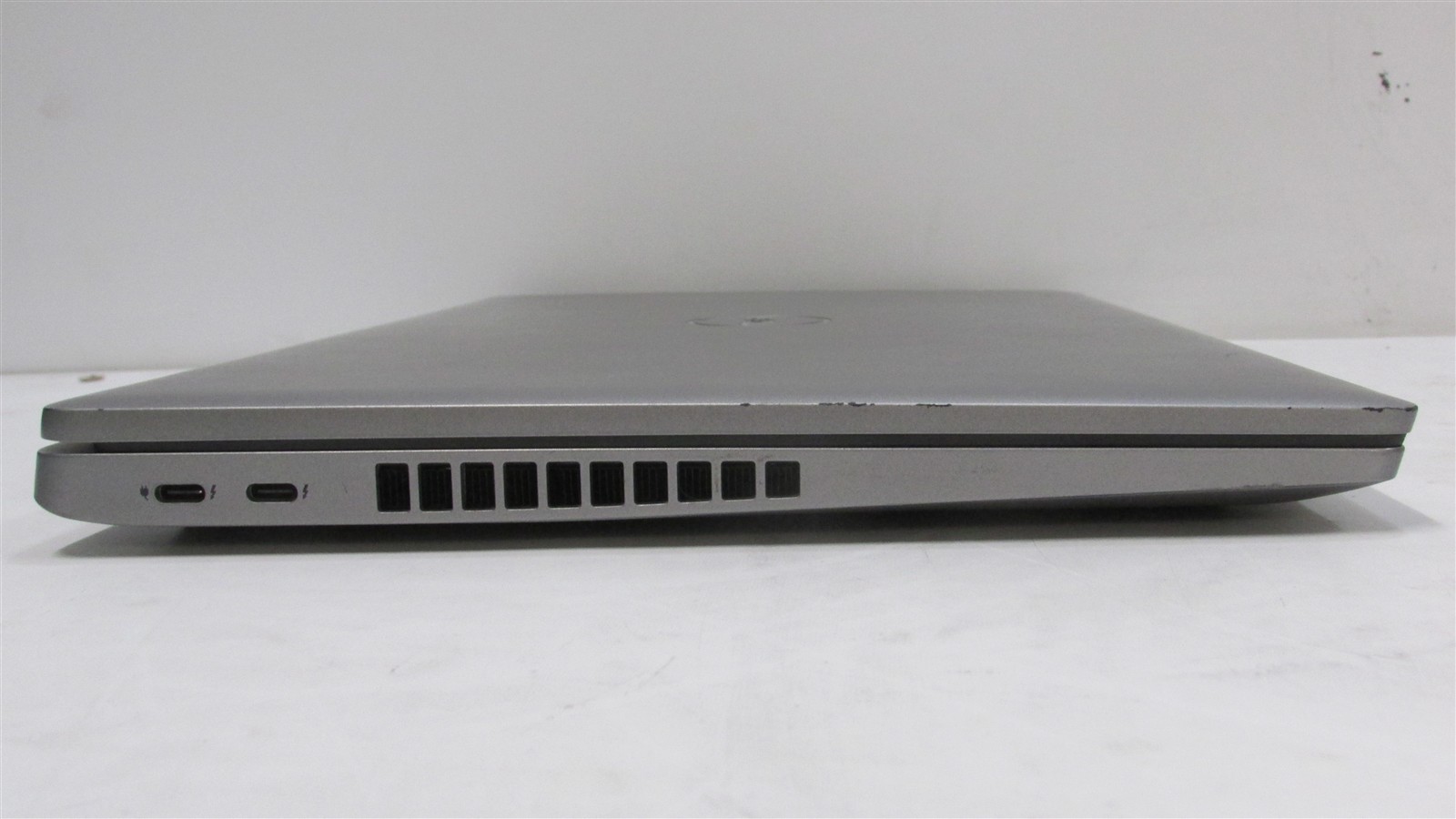 Dell Latitude 5520 i7-1185G7 3.0GHz 16GB RAM 512GB NVME 15.6″ Win11 Pro COSM DMG
