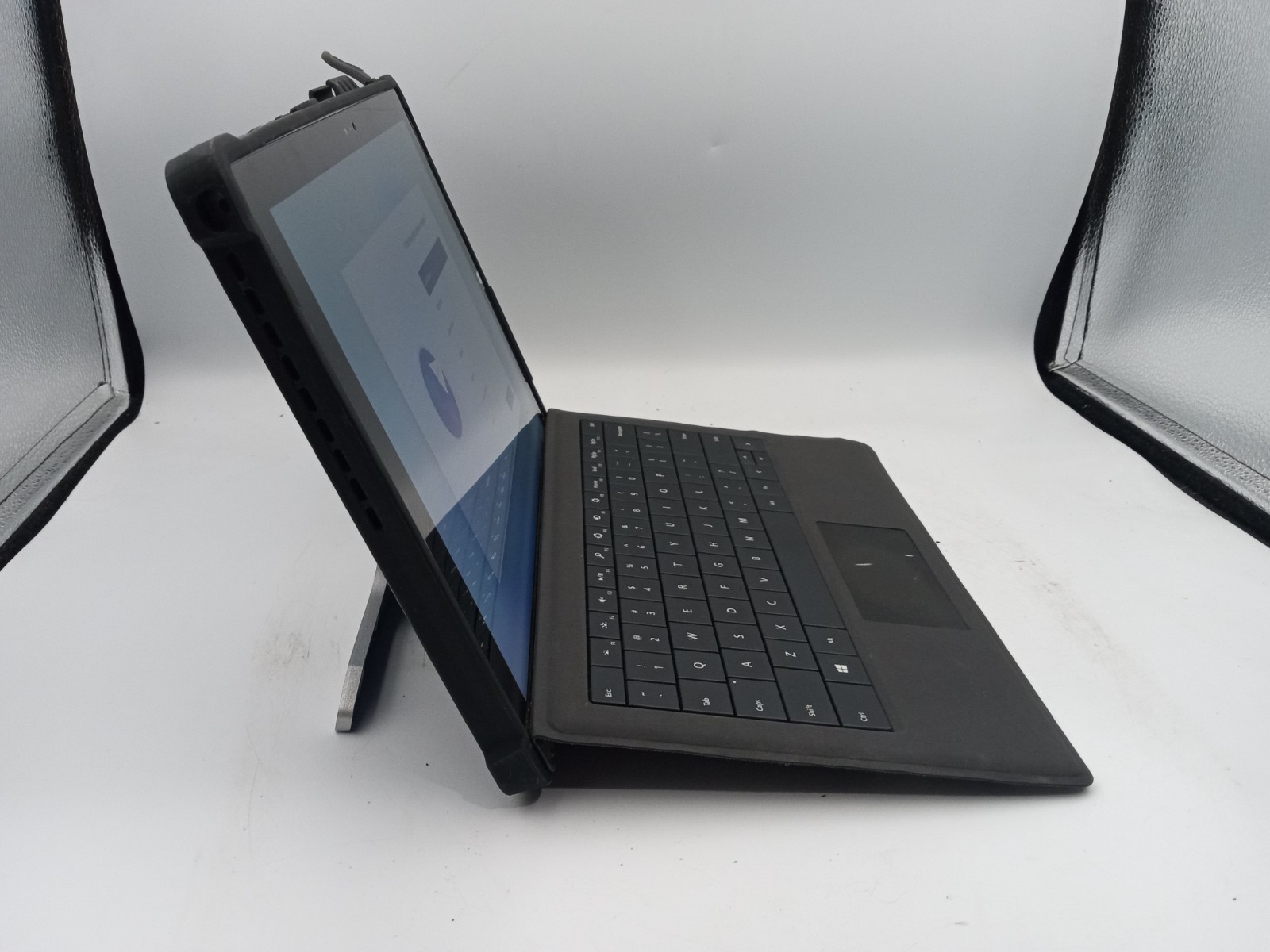 Microsoft Surface Pro 3 1631 12″ i7-4650U 8GB RAM 256GB SSD W11 with Case -RR