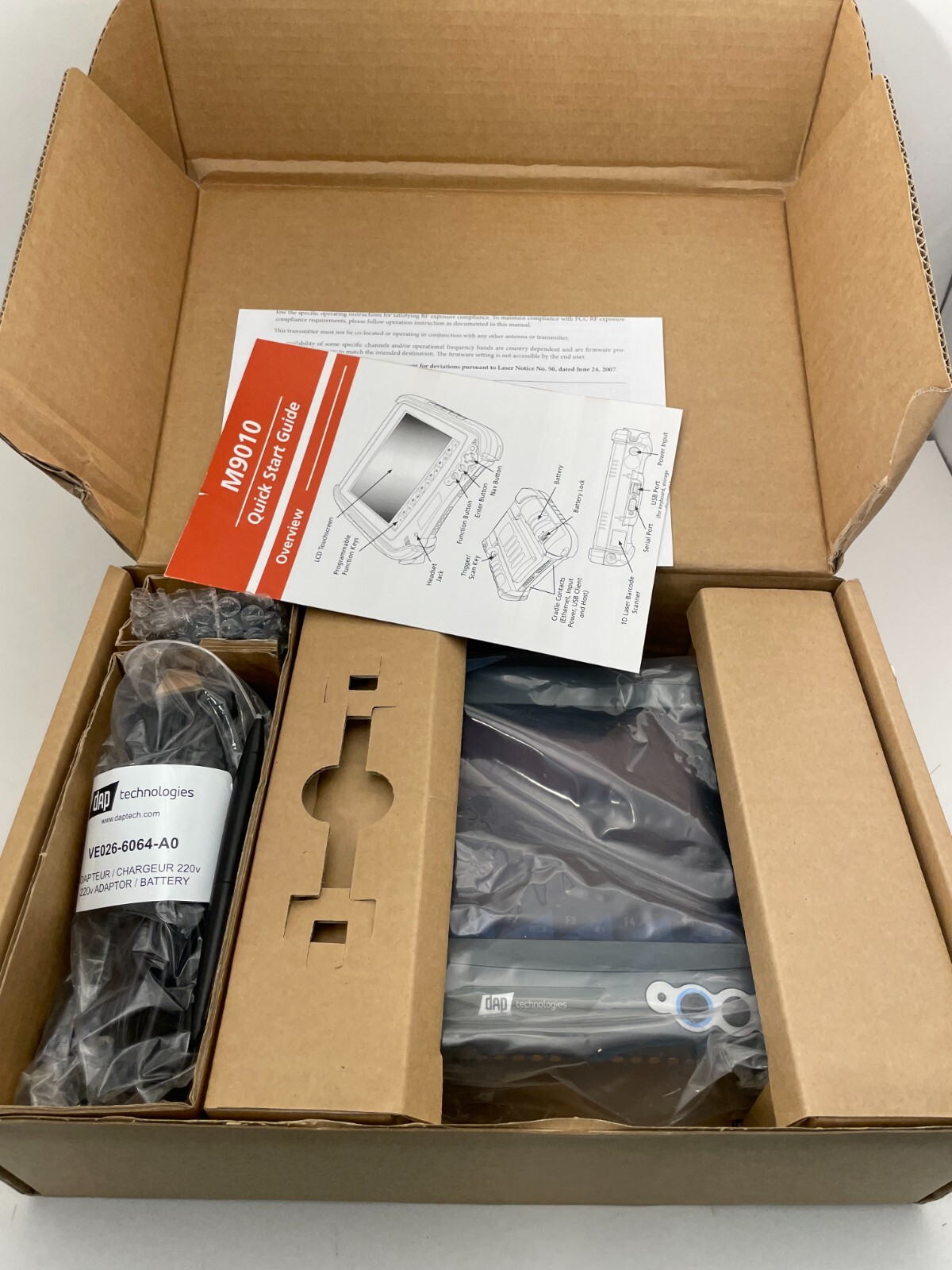 DAP Technologies M9010 Rugged 7′ Tablet Computer WM7 BT GPS M9010C0B1A1A1A0 NEW