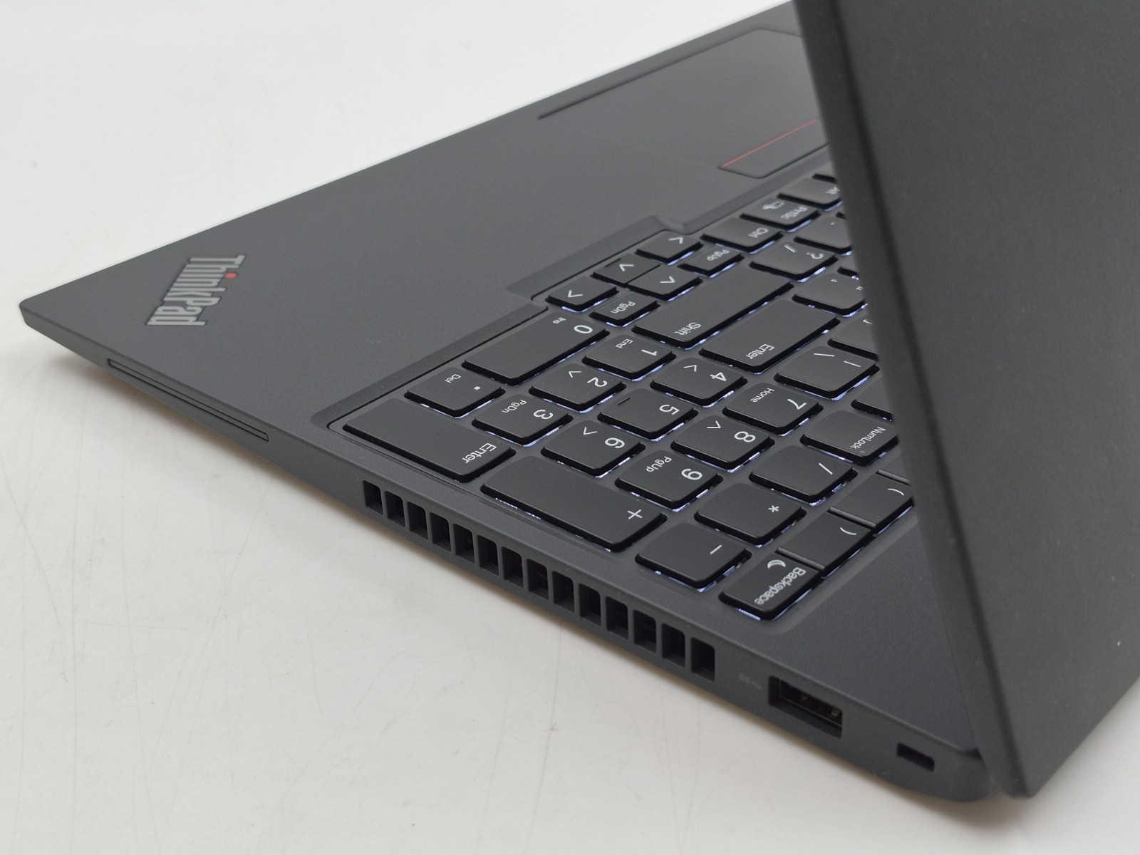 Lenovo ThinkPad T16 Laptop i5-1335U 1.30GHz 16GB RAM 512GB NVMe W11P