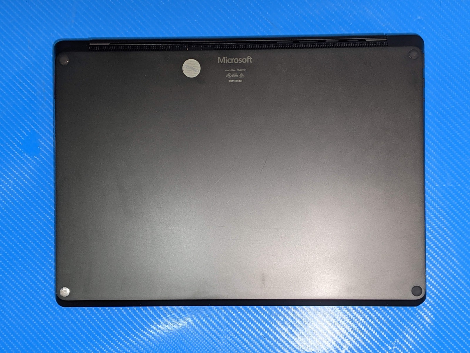 MS Surface Laptop 2 1769 13.5″ 2256×1504 TOUCH i7-8th 1.9GHz 8GB 256GB SSD W11P