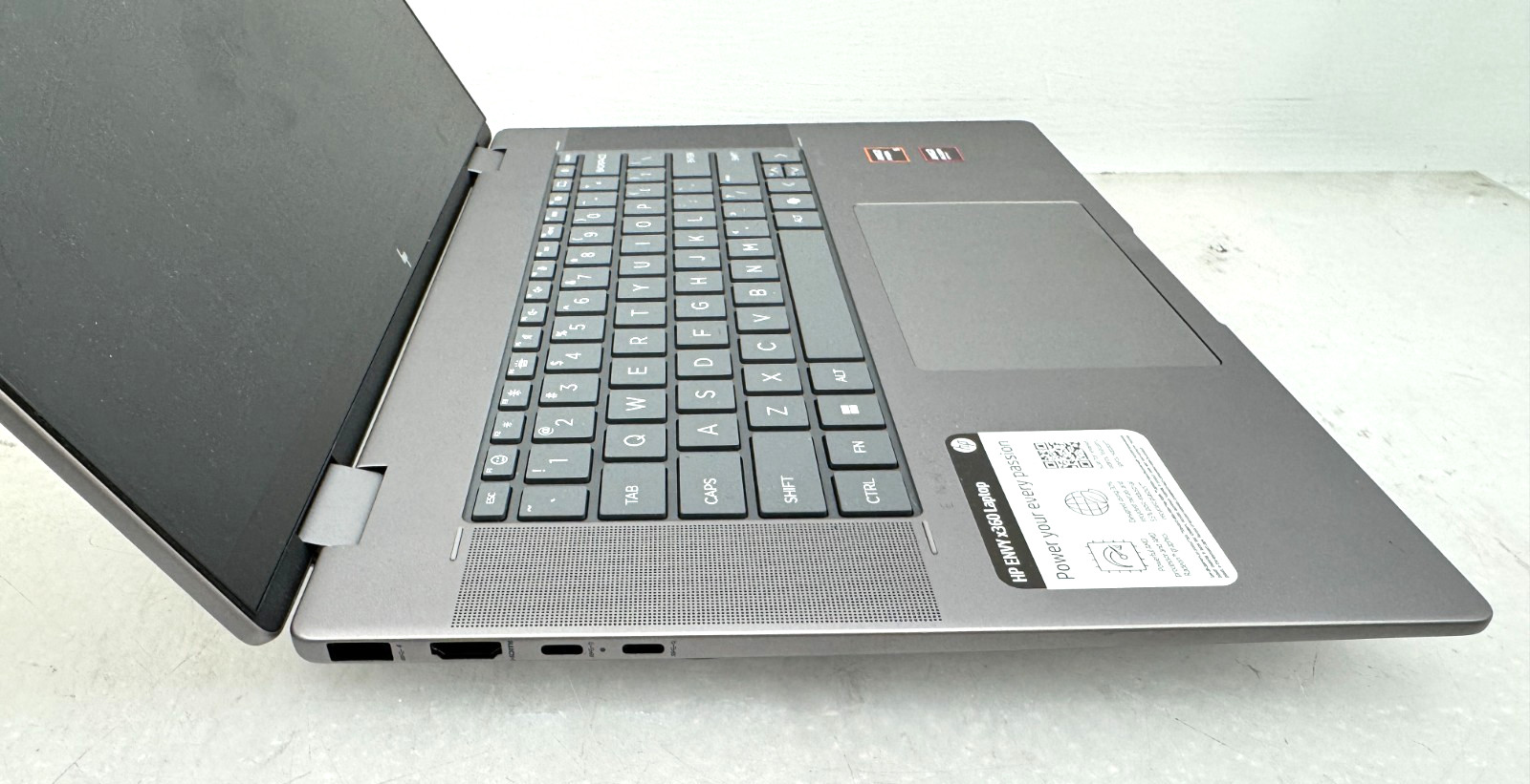 HP ENVY X360 16-ad0013dx Touch AMD Ryzen 5 8640HS@3.50GHz 256G 8G Win11 *Read*