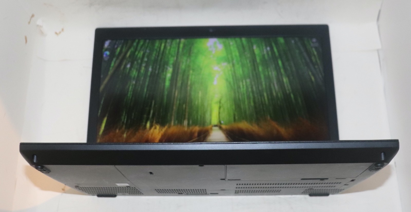 Lenovo ThinkPad P71|Intel core i7@2.80 GHz|32GB RAM |256GB SSD|WIN10.Prof|NVIDIA