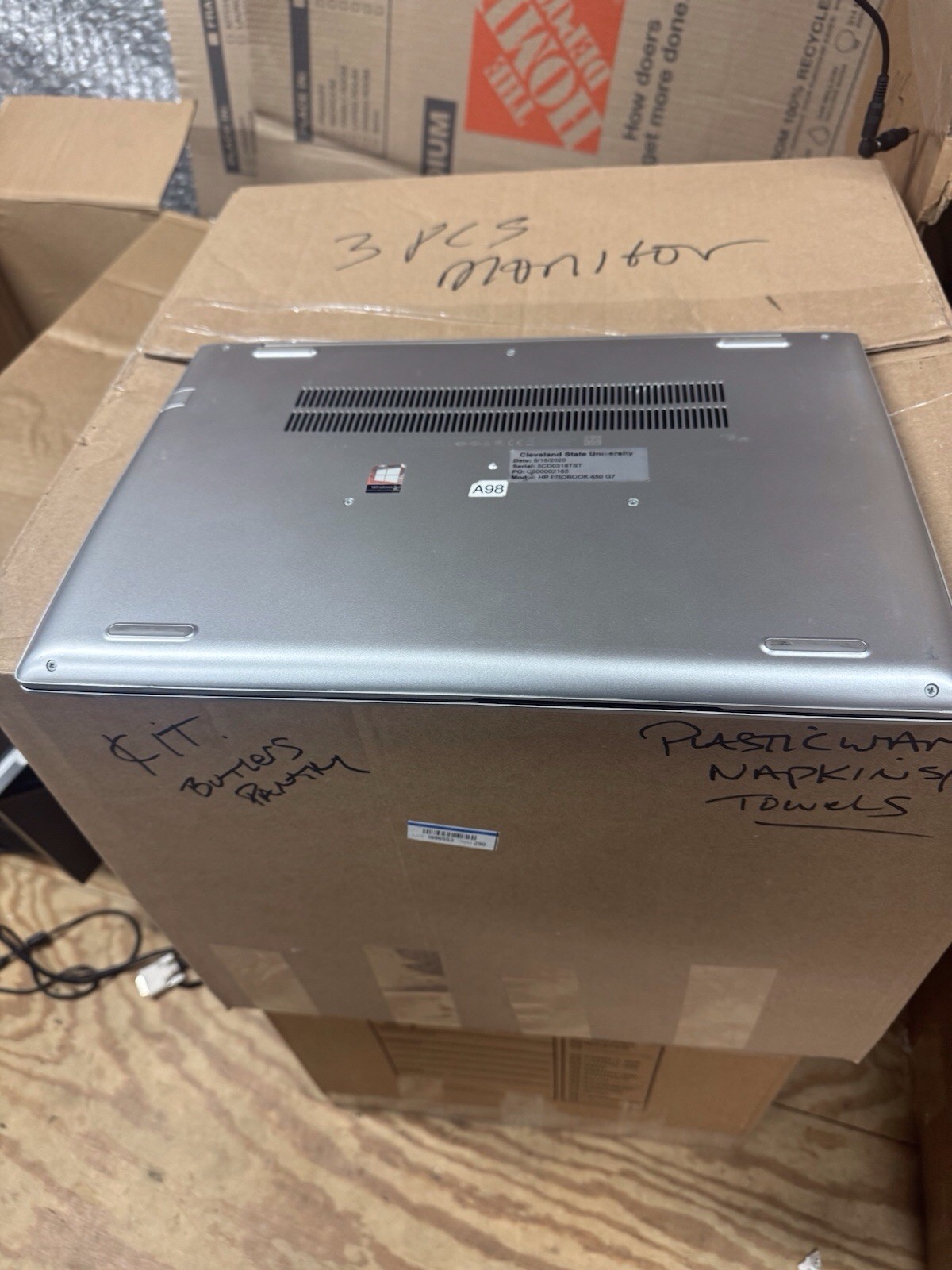 HP ProBook 450,G7, i5, 250gB SSD, 8gb Ram, 10th gen, win 11 pro 15.6′