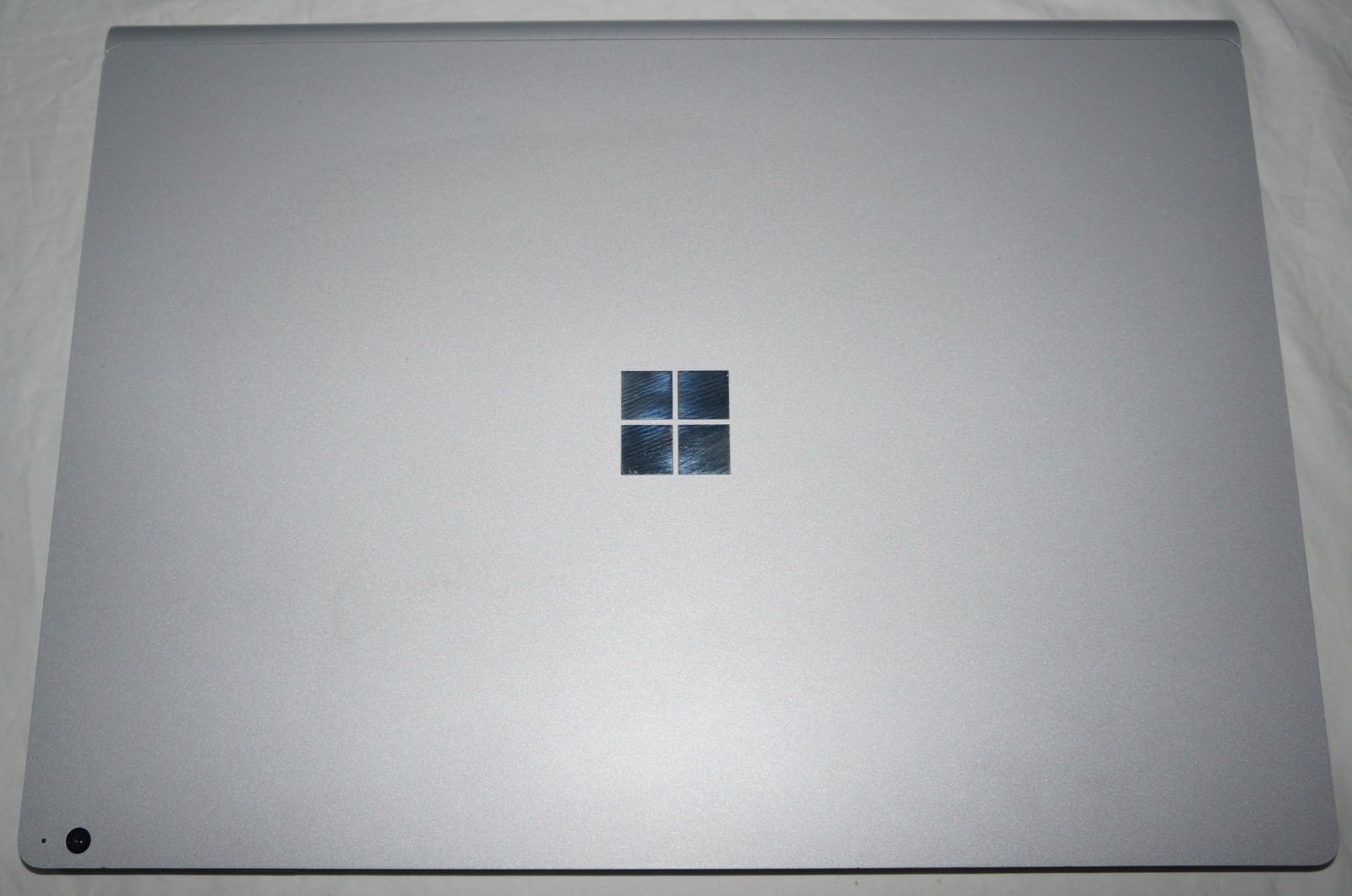 Microsoft Surface Book 2 Intel i7-8650U/16GB/512GB/GTX 1060/15″ TouchScreen 2in1