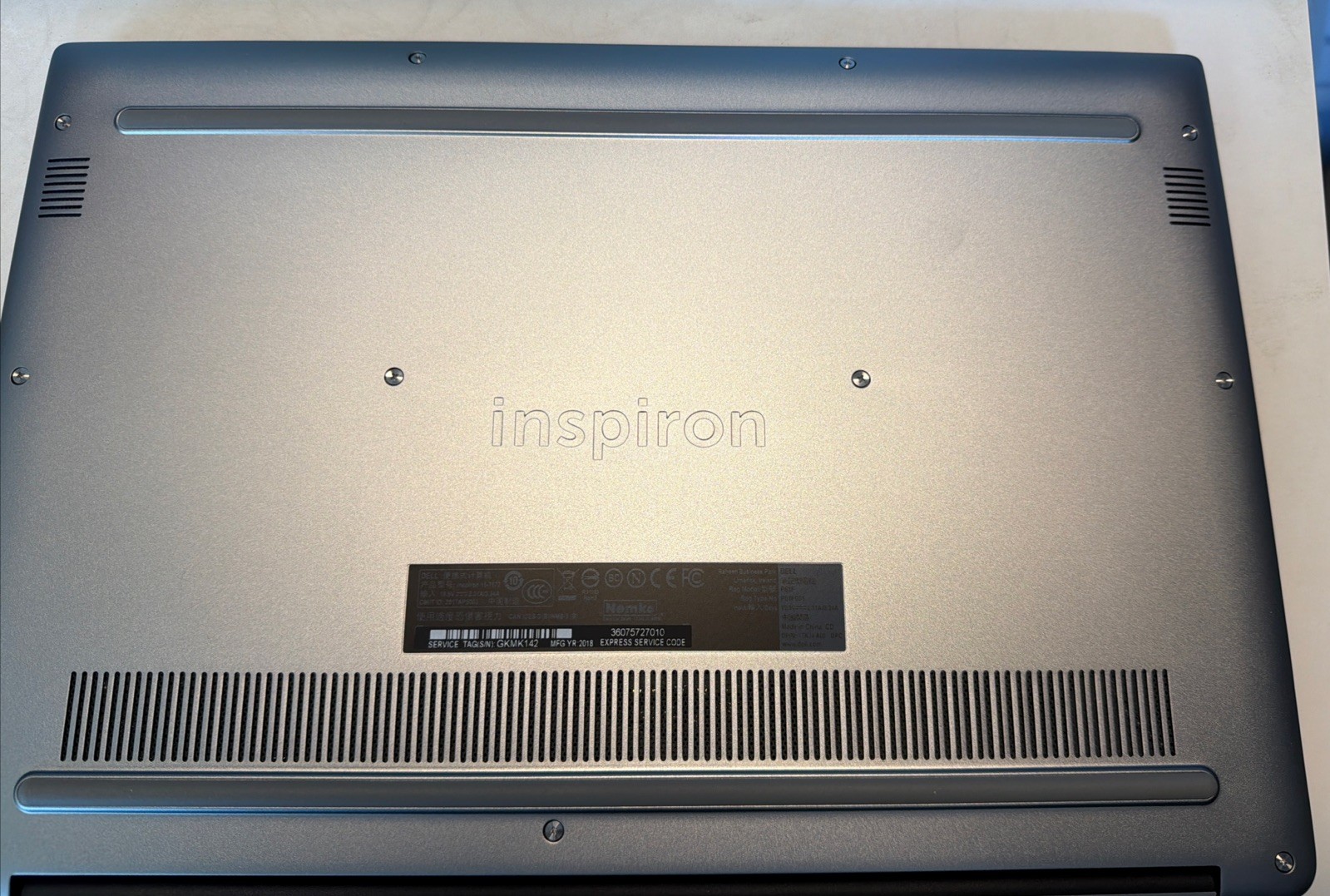dell inspiron 15-7572