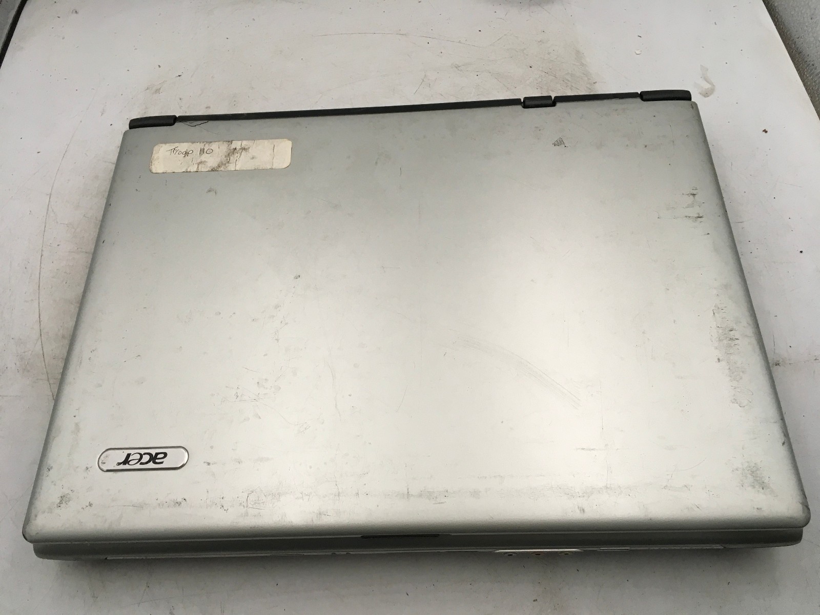 ACER ASPIRE 3000 ZL5 – BOOTS TO BIOS – AMD SEMPRON 3000 – 4GB RAM – READ DESC-BB