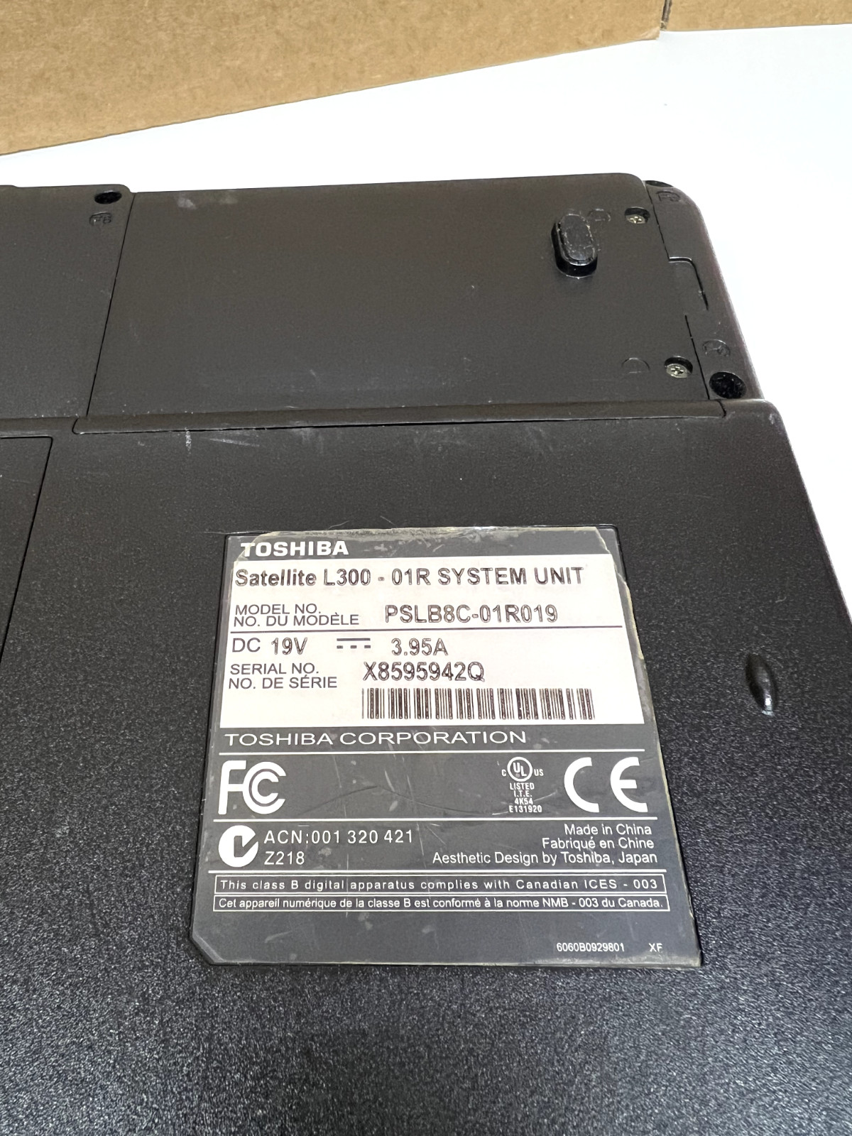 Toshiba L300-01R Laptop PC 300GB Hard Drive 3GB Memory Intel Dual-Core Win 7