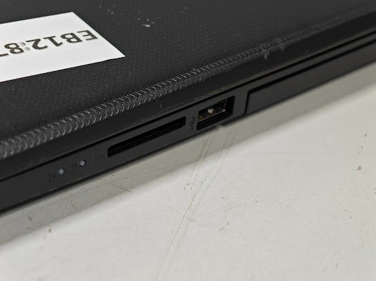 HP Laptop 17-ak060ng – AMD E2-9000e, AMD Radeon R2, 4GB