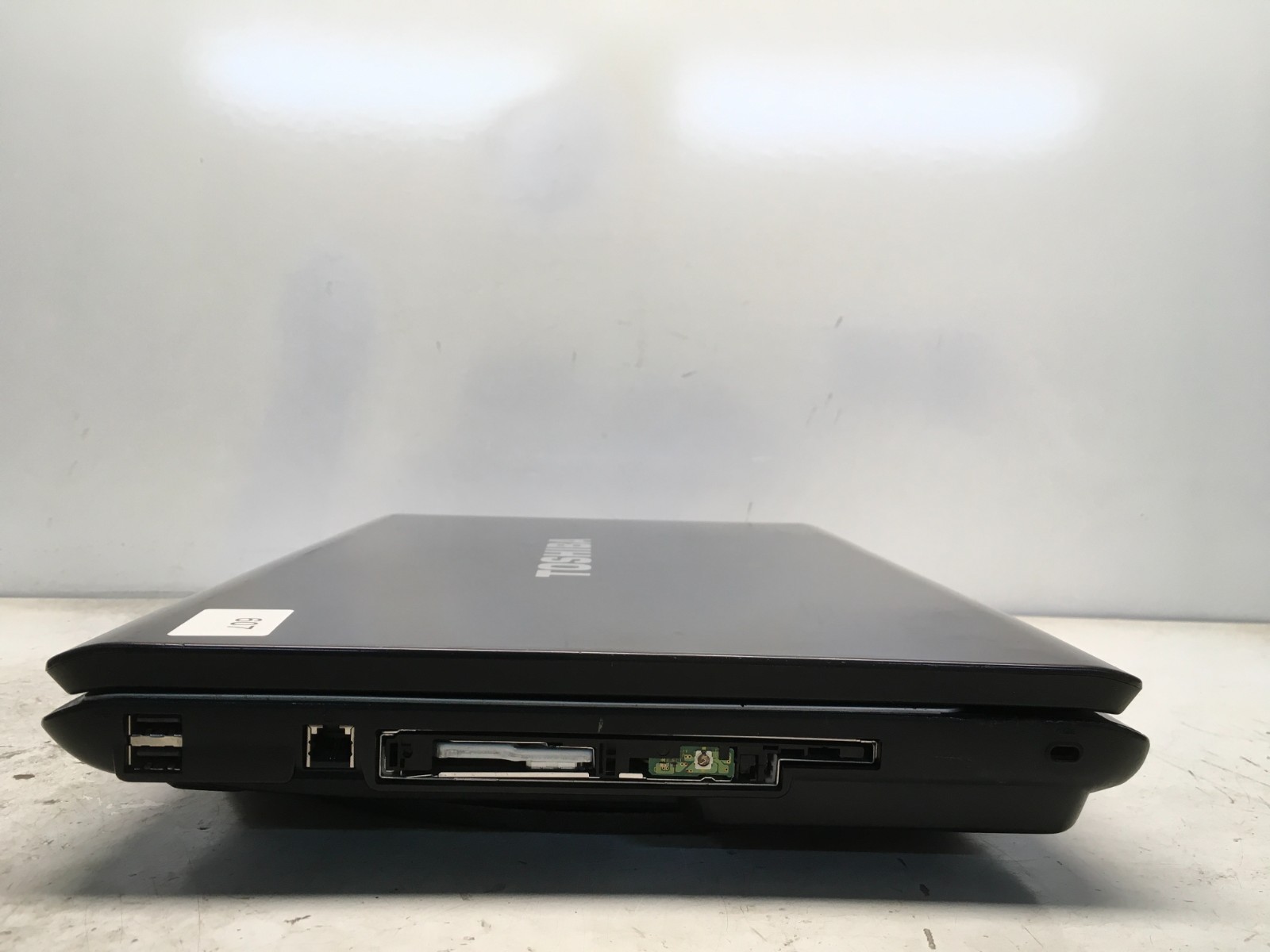 Toshiba Satellite P205-S6267 Intel Core Duo Processor T2350 1.86GHz 2 GB NO HDD