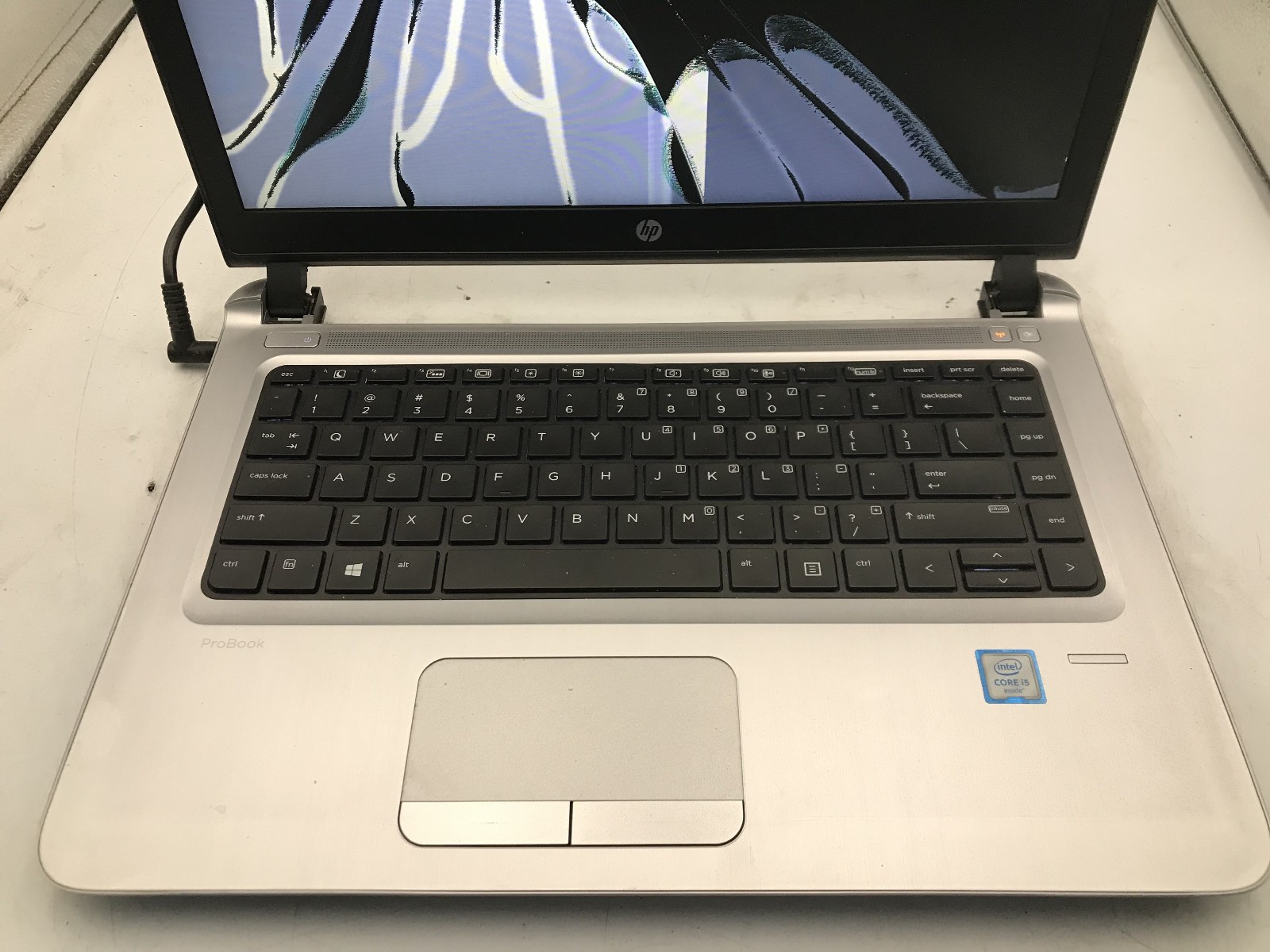 HP 440 G3 – FOR PARTS/BROKEN LCD – INTEL I5 6TH GEN – NO RAM – READ DESCRIP – BB