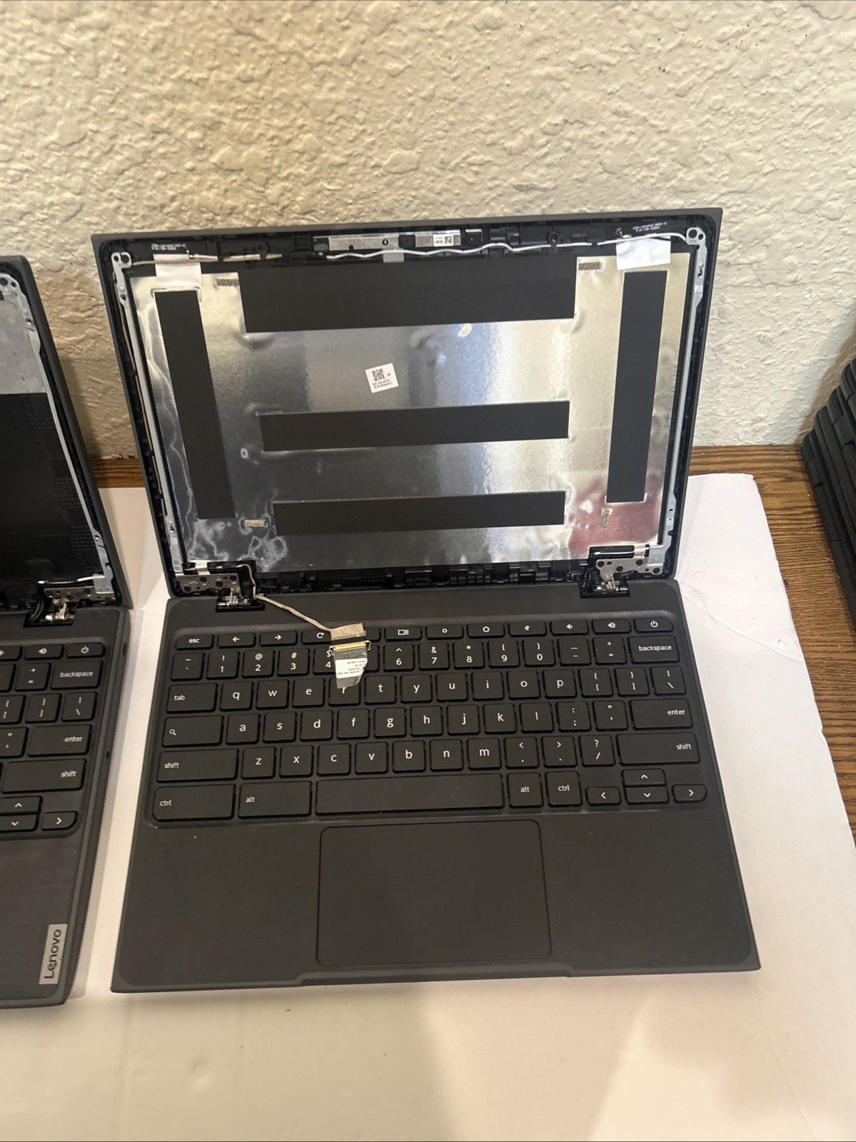 lor 5 Lenovo Chromebook 100E 2nd Gen 11.6in.((parts repair)))