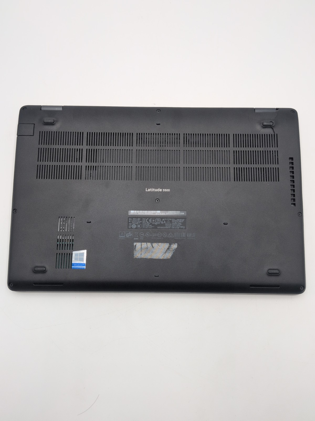 Dell Latitude 5500 i5-8365U 8GB 256GB NVMe SSD Win 11 Pro Grade C