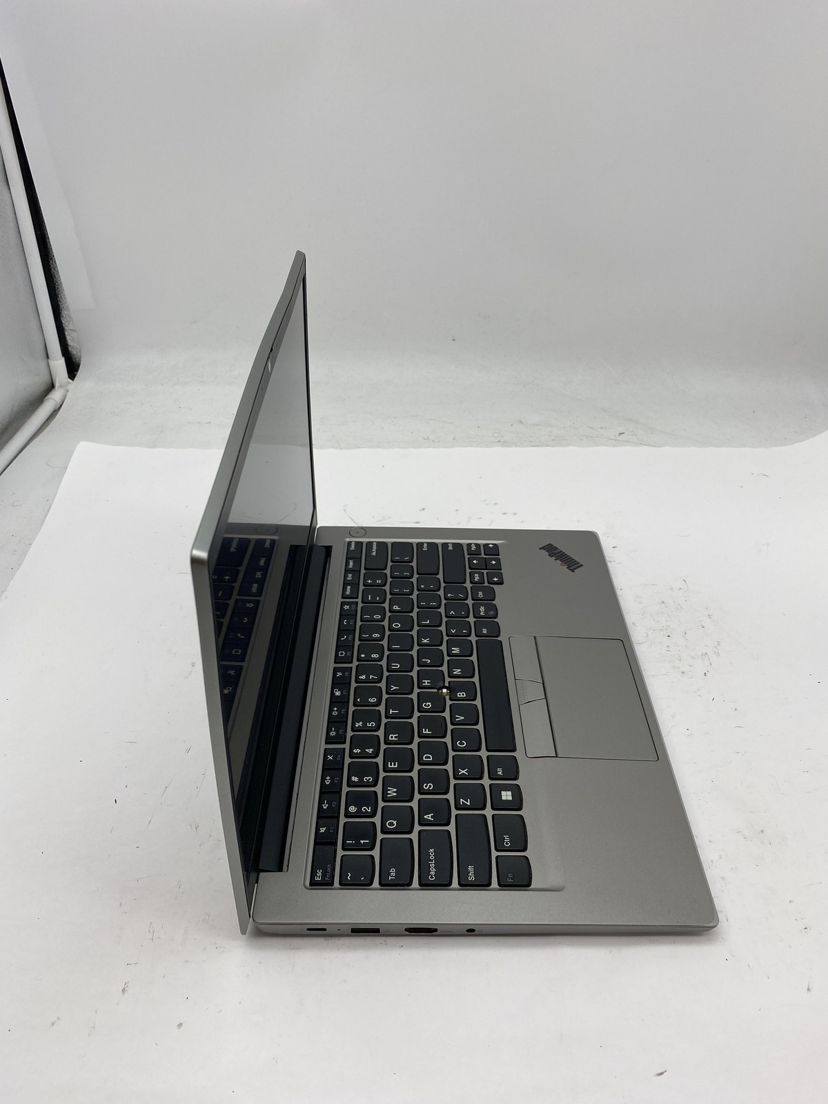 Lenovo ThinkPad E14 GEN 4 Laptop AMD RYZEN 5 5625U 2.3GHz 8GB RAM 256GB SSD W11P