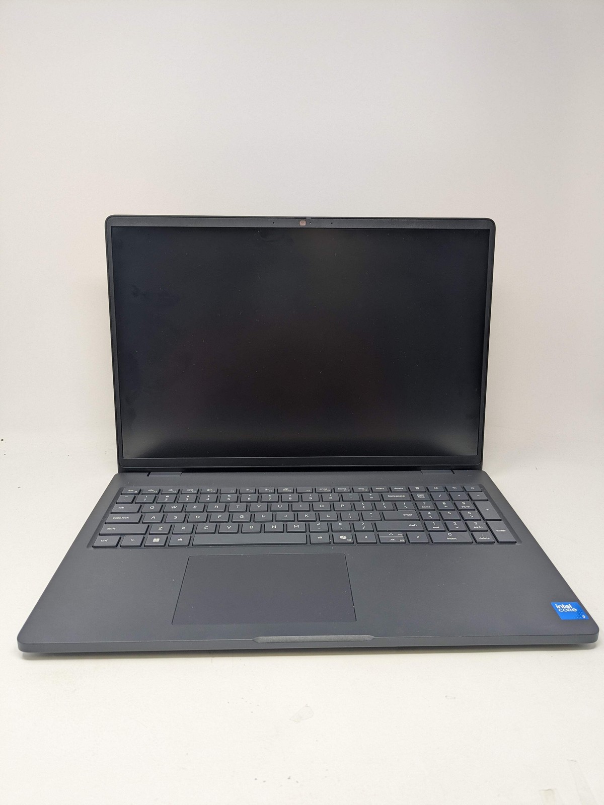 Dell Pro PC16250 16″ Core 3 100U 1.2GHz 8GB RAM 256GB SSD