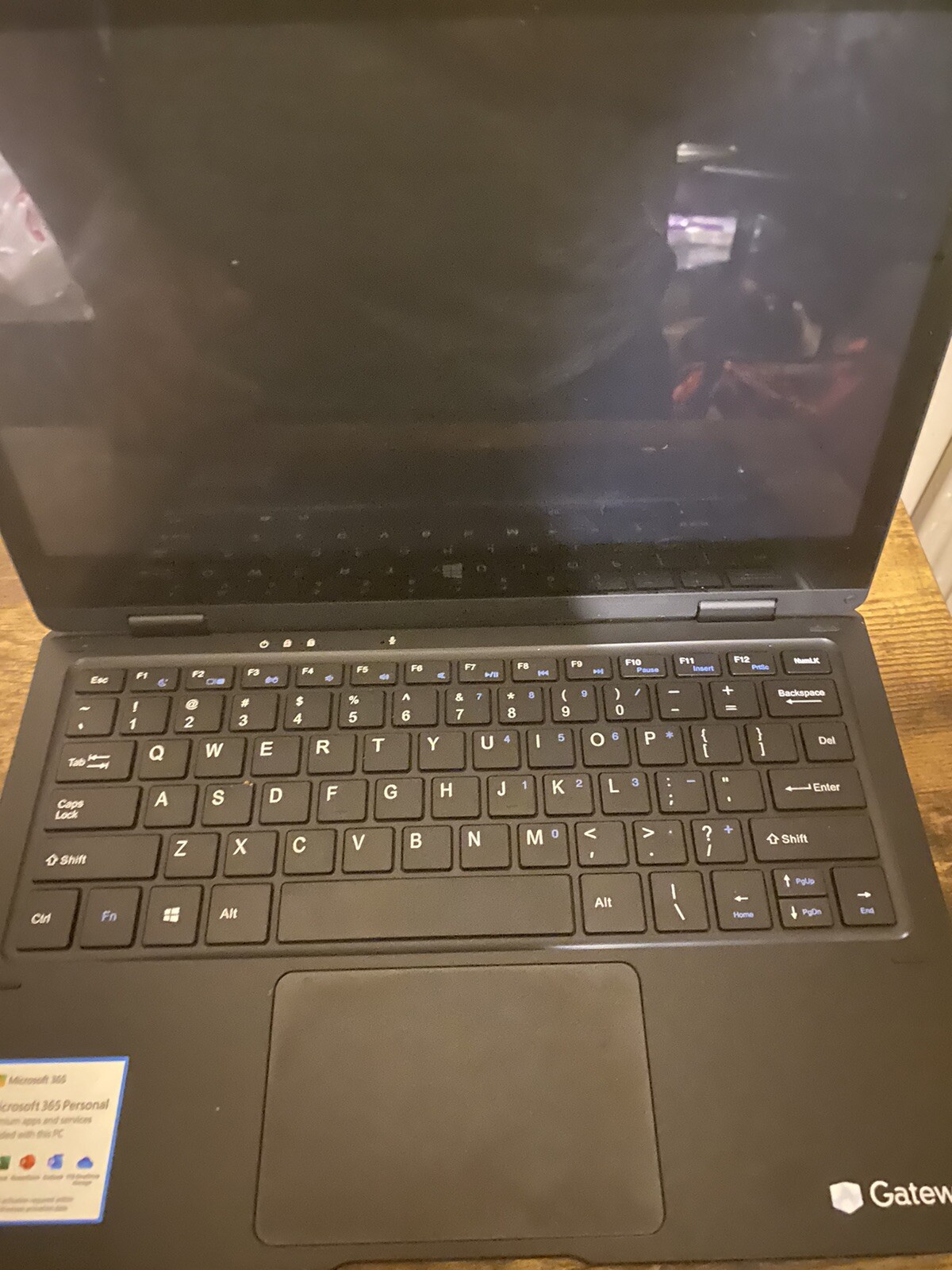 Gateway Convertible 11.6″ (64GB SSD, Intel Celeron 4020, 1.10GHz, 4GB RAM)…