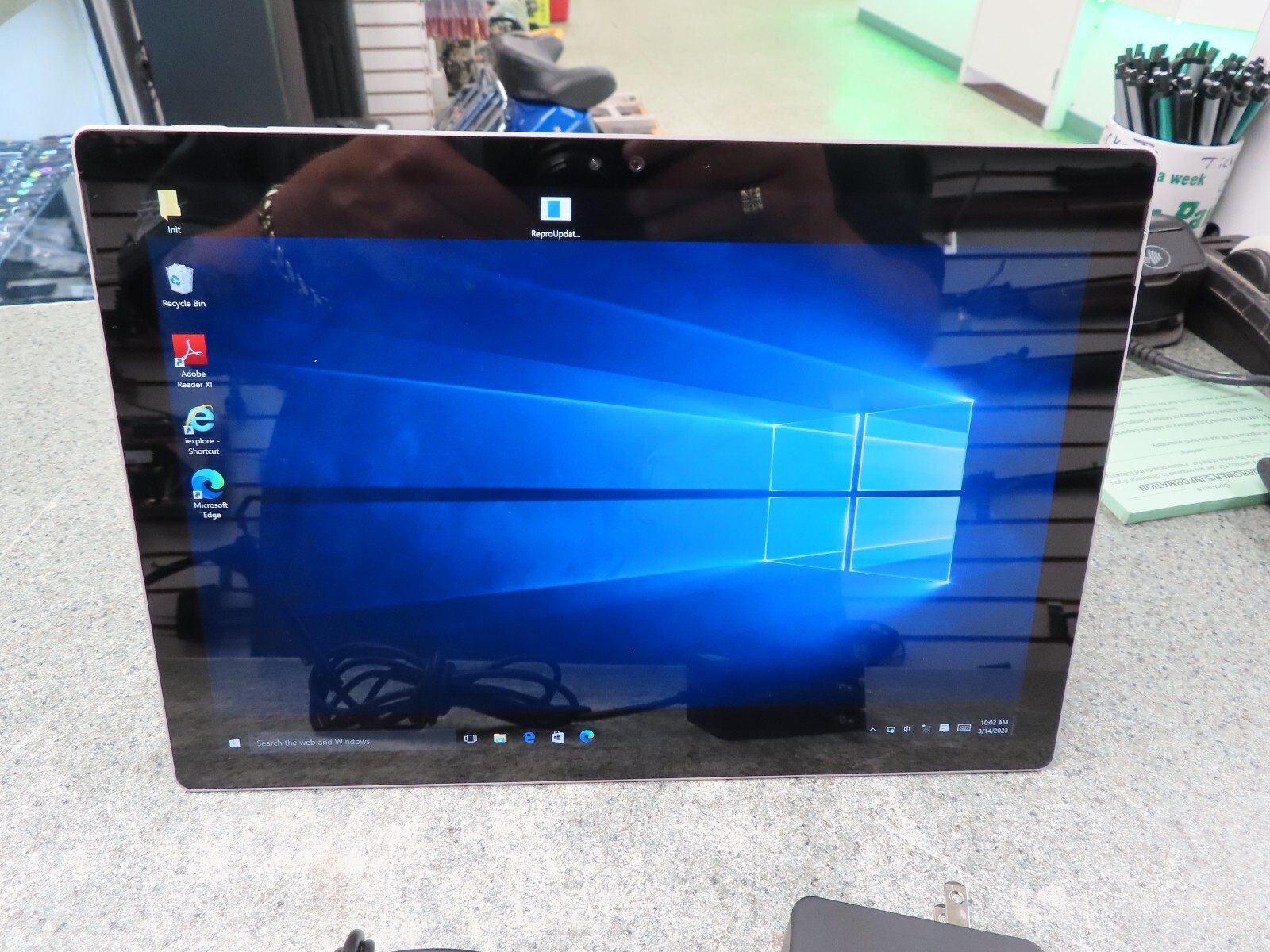 Microsoft Surface Pro 4 1724 Intel Core M3-6Y30 0.9GHz 128GB SSD 4GB DDR3 Silver