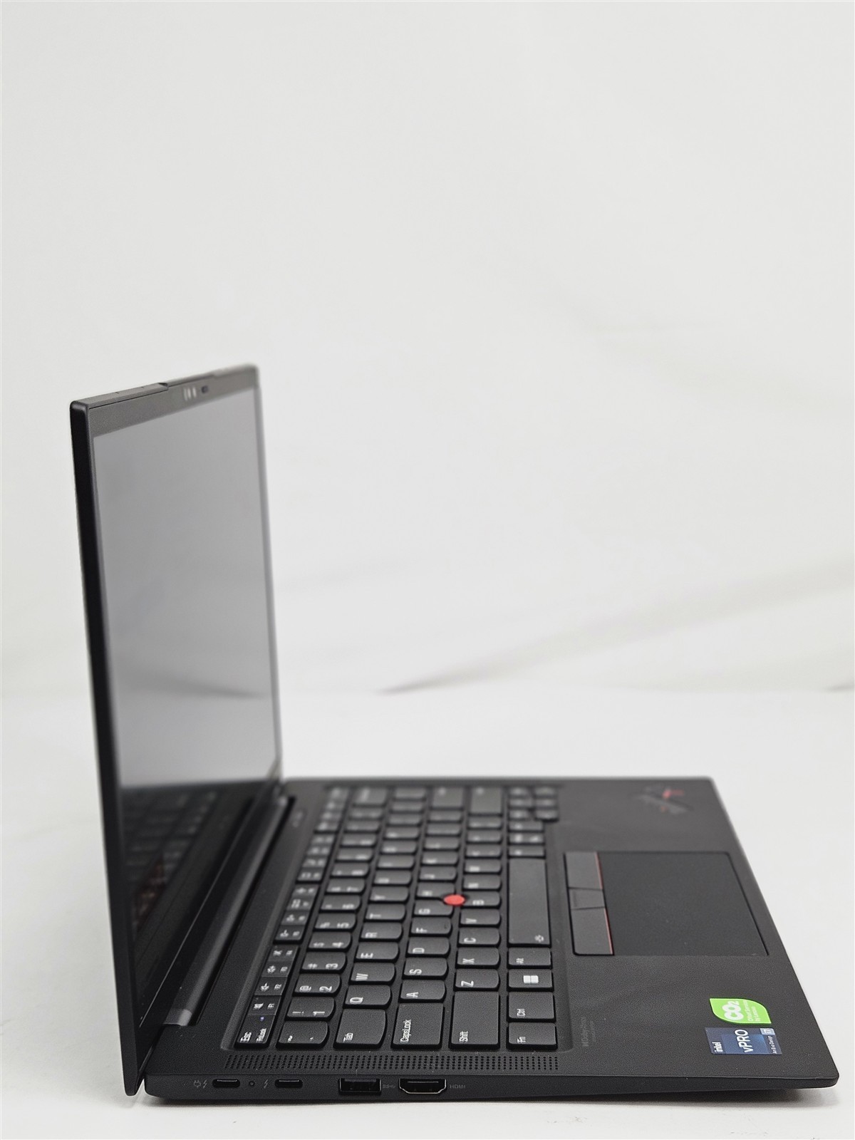 Lenovo ThinkPad X1 Carbon Gen 10 14″ Intel Core i7-1265U 1.8GHz 16GB 512GB SSD