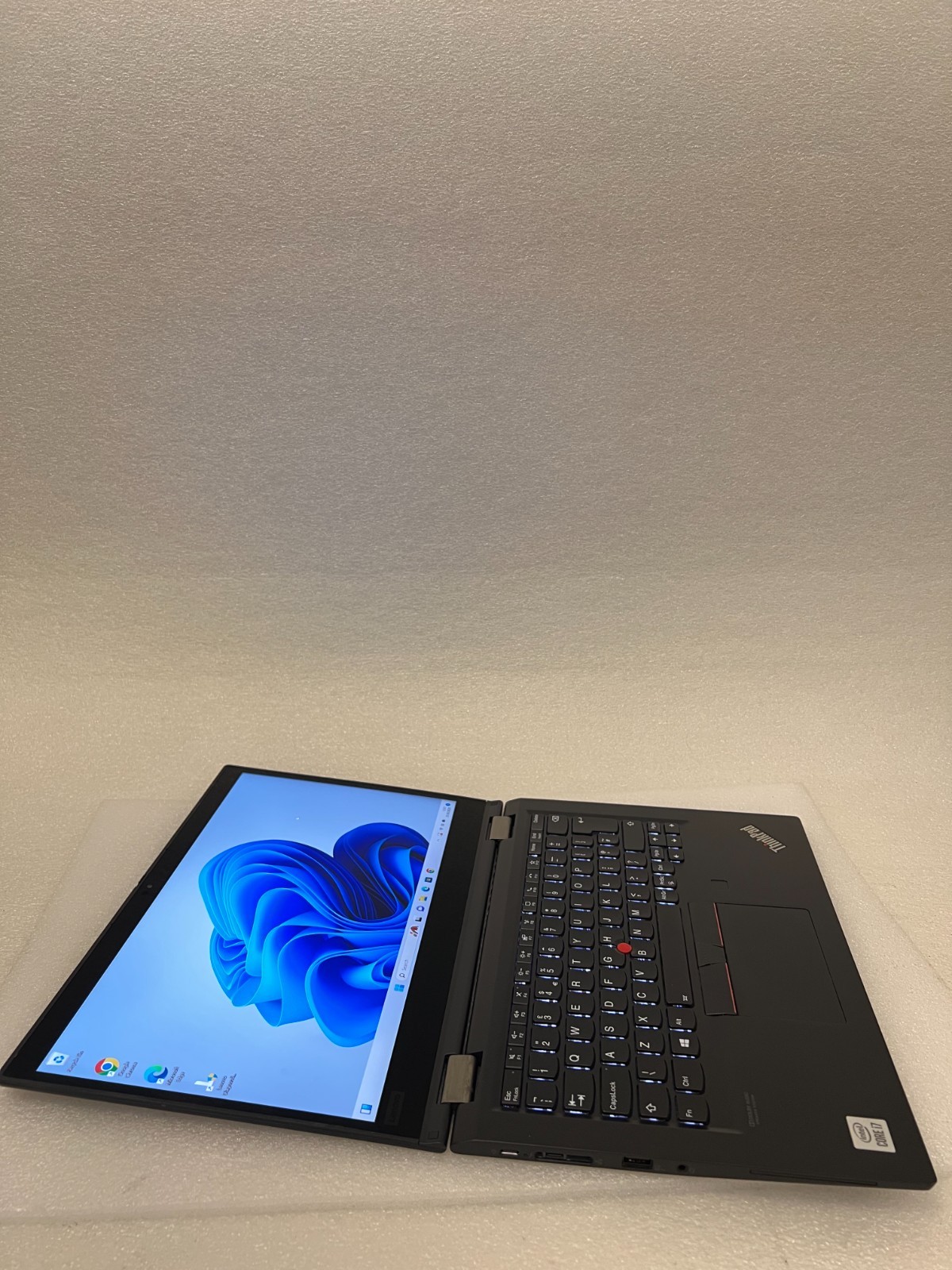 Lenovo ThinkPad X13 Yoga Gen 1 13.3″ Touch i7 10610U 16GB 512GB SSD Windo 11 pro