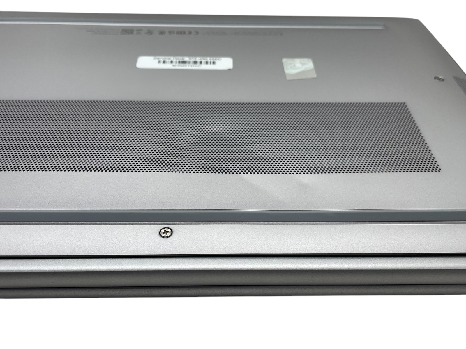HP ZBOOK FIREFLY G10 14″ RYZEN 7 PRO 7840HS 16GB 512GB SSD–GRADE D
