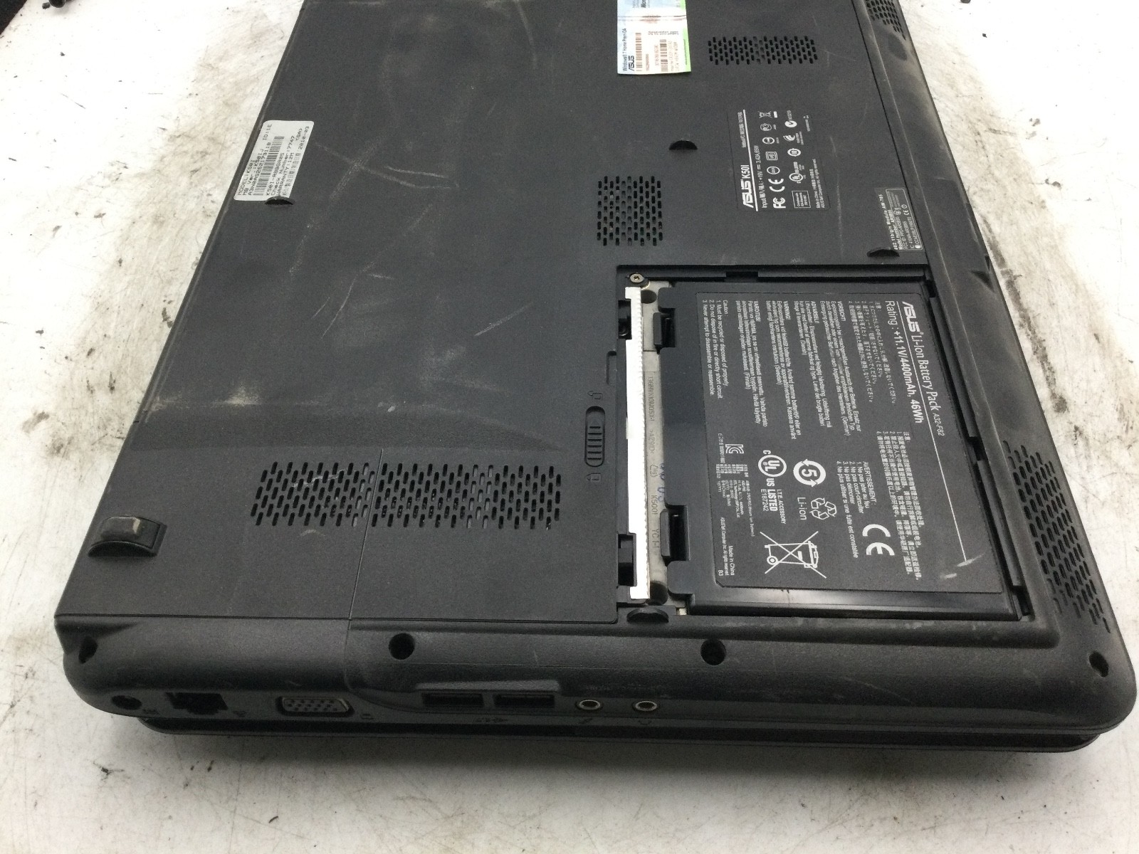 ASUS K50IJ – BOOTS TO BIOS – INTEL PENTIUM DUAL CORE – 3GB RAM – READ DESCRIP-BB