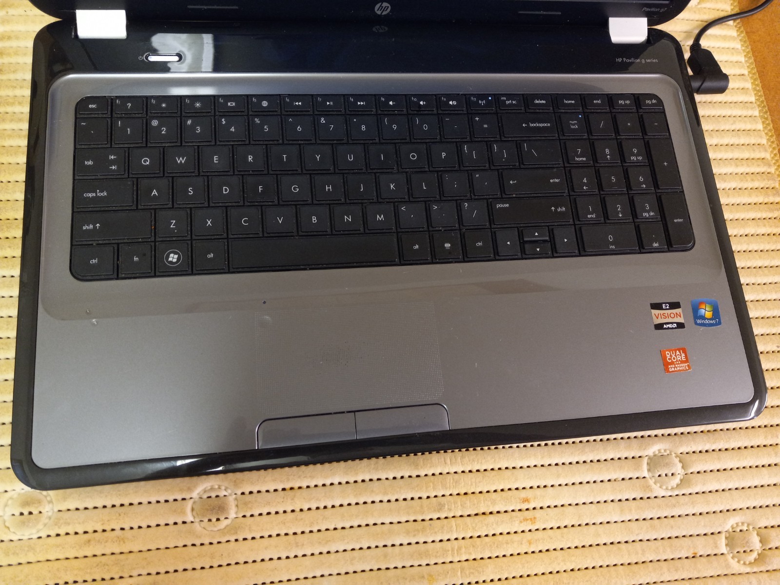 HP Pavilion g7-1219wm Windows 11 Pro 17.3″ Laptop AMD E-450 8GB Ram 500Gb SSHD