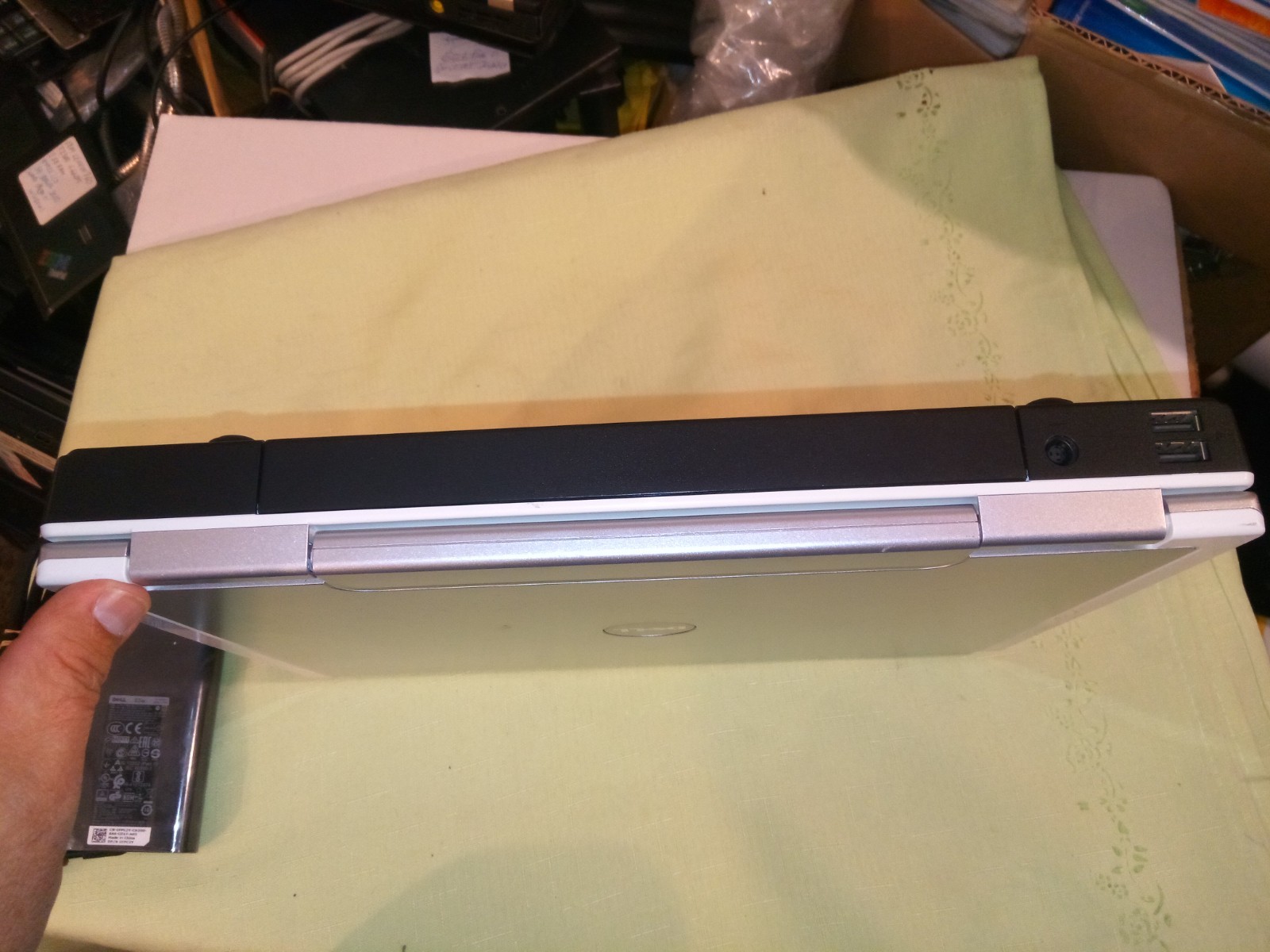 DELL INSPIRON 640M T5500 1.66GHZ 2GBRAM 320GBHDD WINXP SP/3 OFFICE 2007 CLEAN