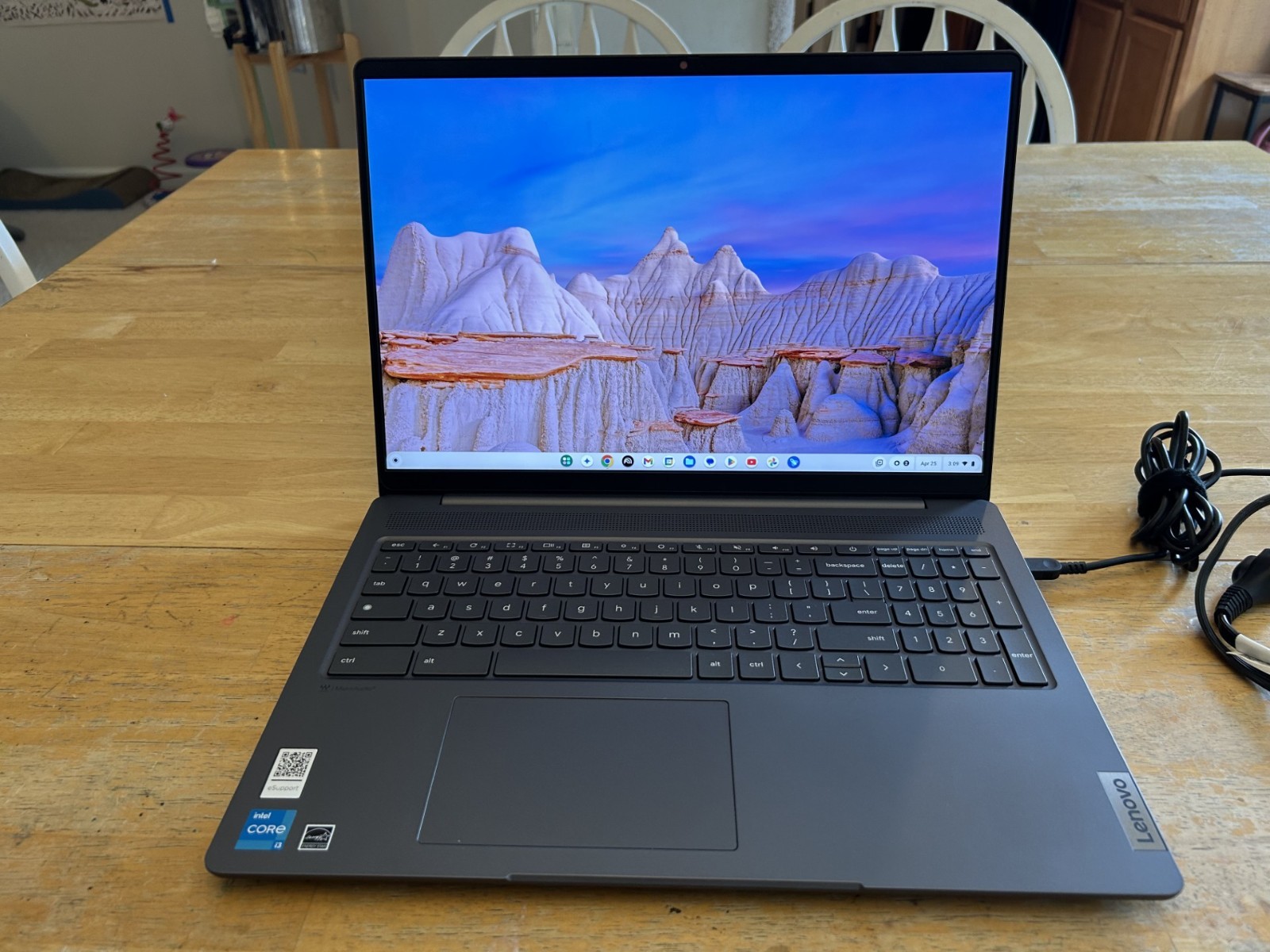 Lenovo IP 5 16IAU7 16″ 2.5K Gaming Chromebook i3-1215U 8GB Ram 128GB Chrome OS