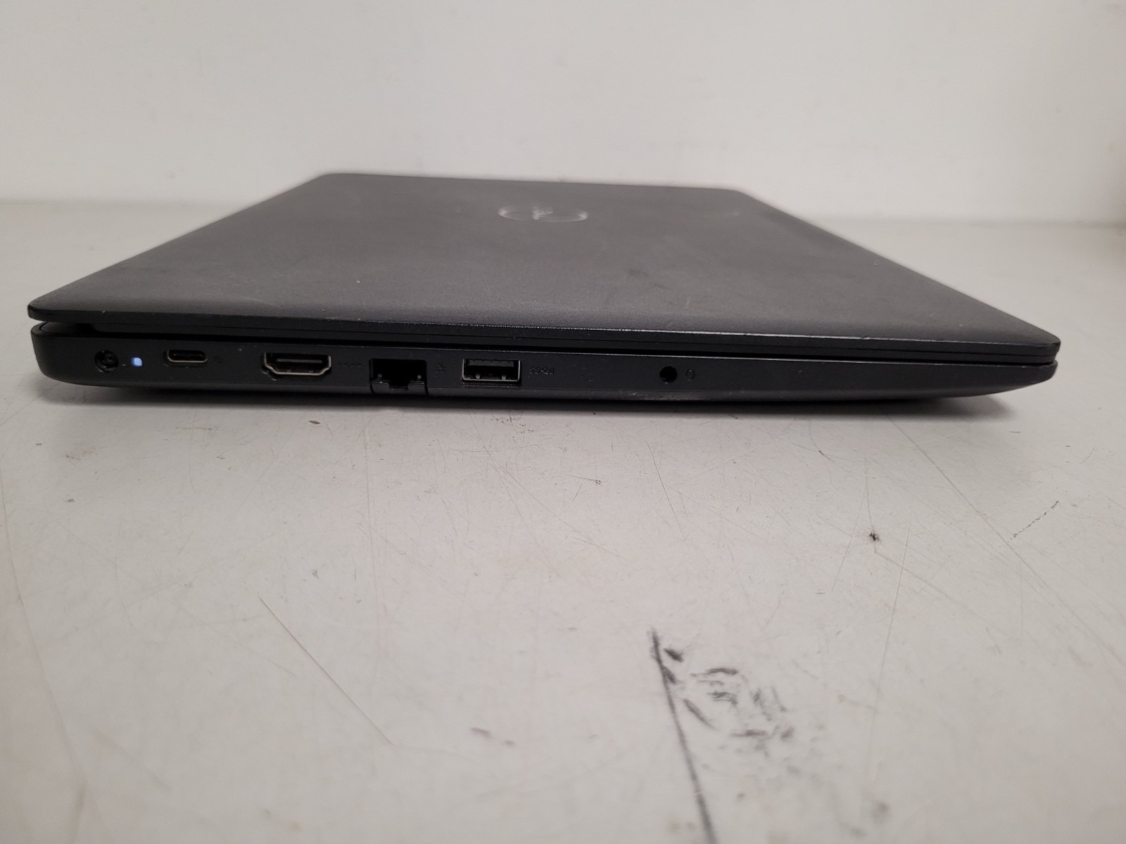 Dell latitude 3490 14″ i3-7020u 2.3ghz 8gb ram 128gb ssd w11p Used JMYWWS2