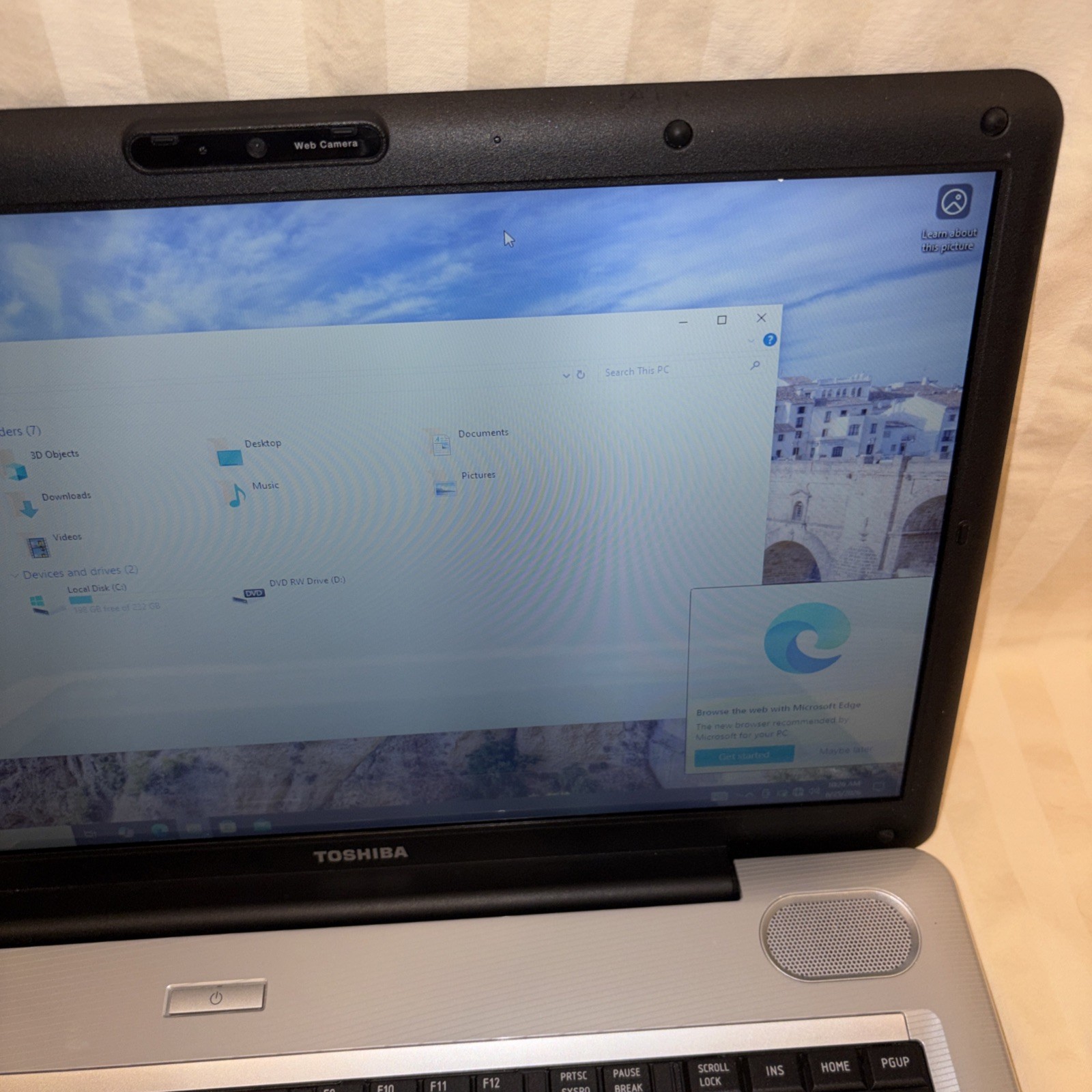 Toshiba Satellite 17.3″ l555-s7008 Notebook – i5-M430 2.27 GHz, 8 GB, 250 GB