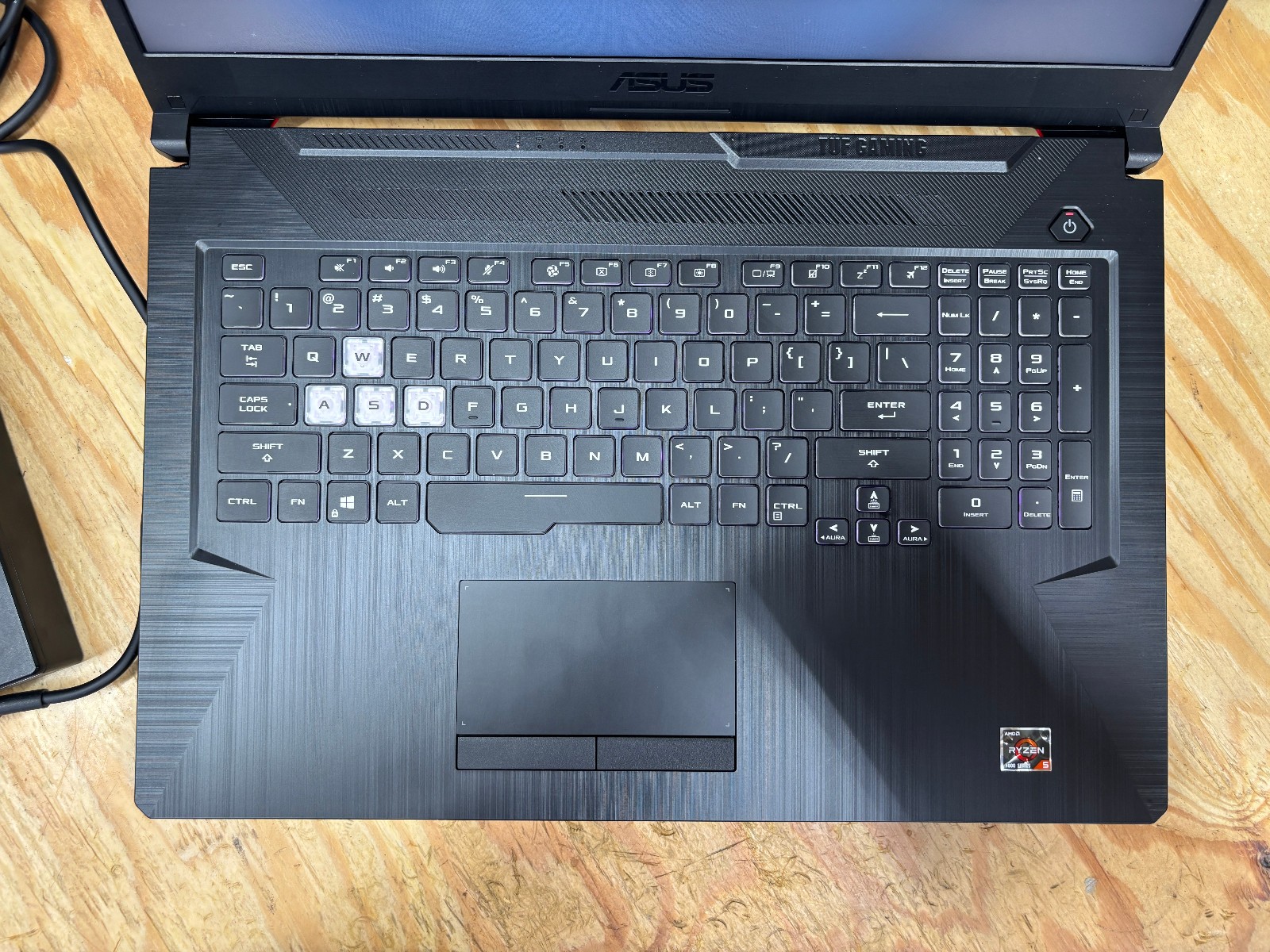 ASUS TUF Gaming A17 FA706IH 17.3″ FHD Ryzen 5 4600H 16GB 256GB GTX 1650 Win11