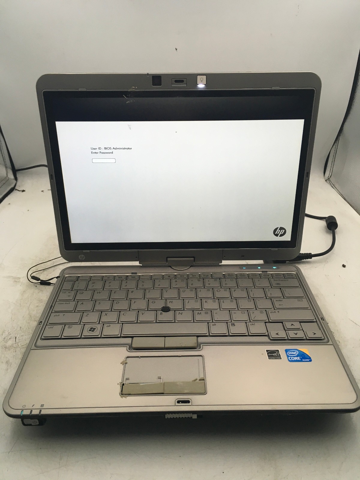 HP ELITEBOOK 2740P – FOR PARTS/BIOS LOCK – INTEL i5-540M – NO RAM – READ – BB