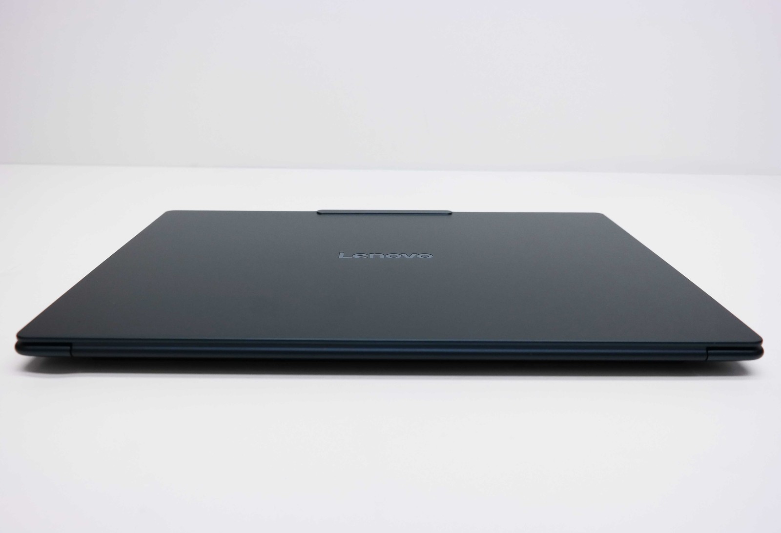 Lenovo Yoga Slim 7x 14.5″ Snapdragon X Elite 16GB 512GB SSD Blue