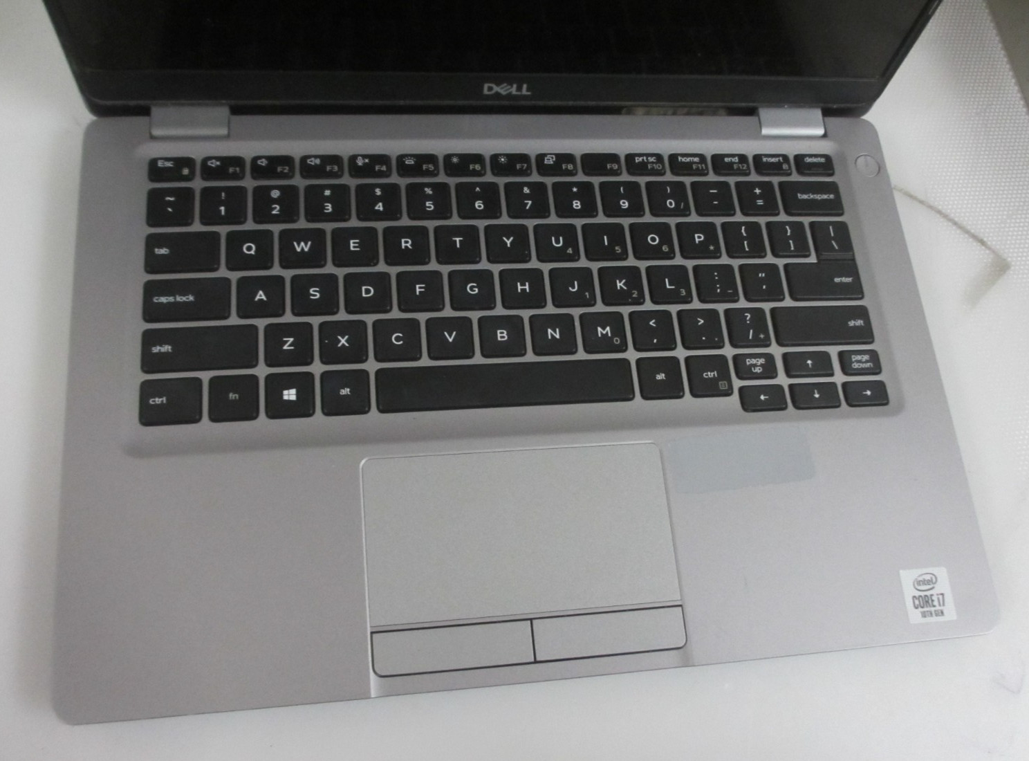 Dell Latitude 5310 i7-10610U 1.80GHz 16GB 240GB M2SSD NOOS LAPTOP + AC READ))