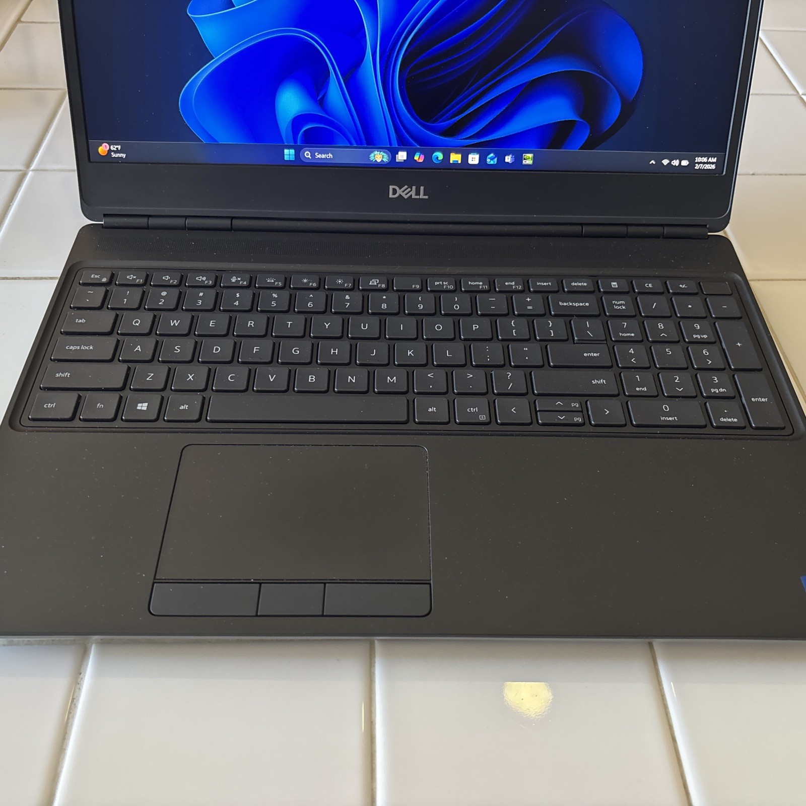 Dell Precision 7560 15.6 i7-11850H 32GB RAM 512GB SSD NVIDIA T1200GPU Back Door