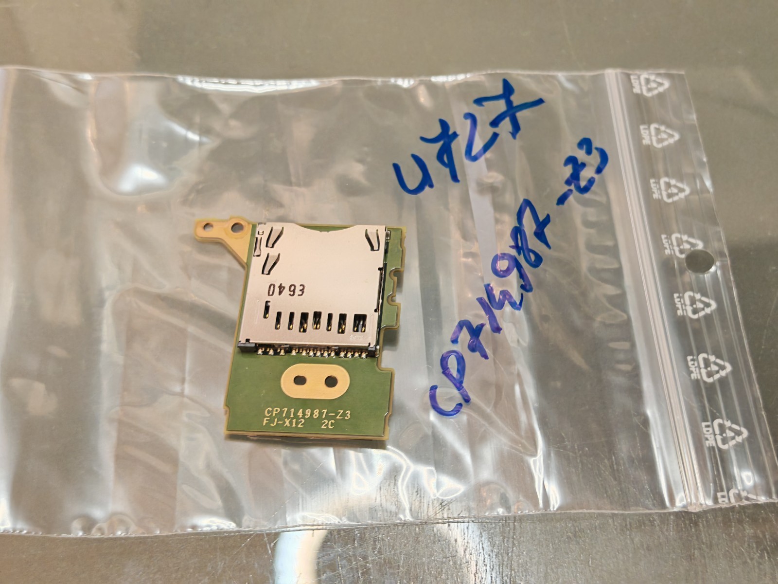 FUJITSU U727 U749 U745 CP714987-Z3 SD CARD READER CARD