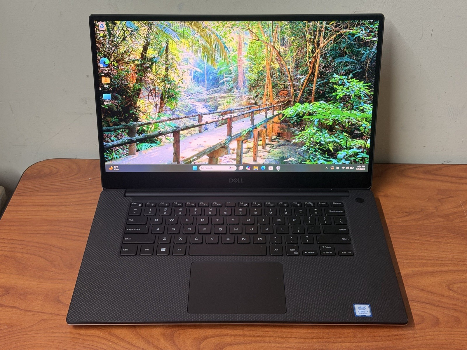 Touchscreen Dell XPS 15 7590 | i7-9750H 32GB Ram 512GB SSD| GTX 1650 4K UHD
