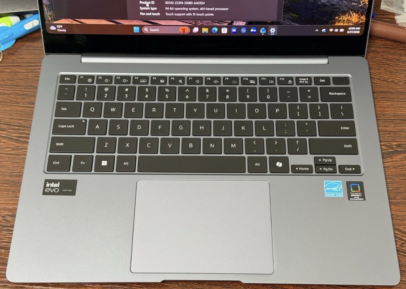 Samsung Silver Laptop Intel Evo Windows 11 Touchscreen Wi-Fi Charger Included