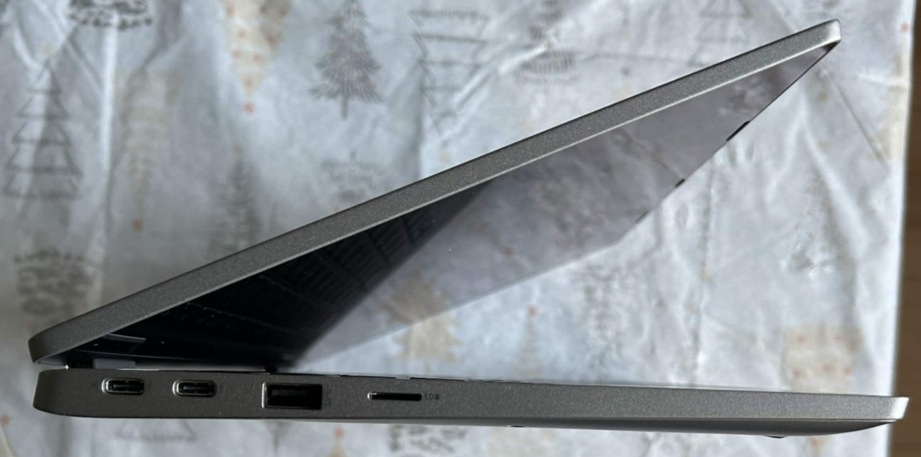 Dell Latitude 5320 Intel Core i5-1145G7 8GB RAM 256GB SSD Windows 11 Pro Touch