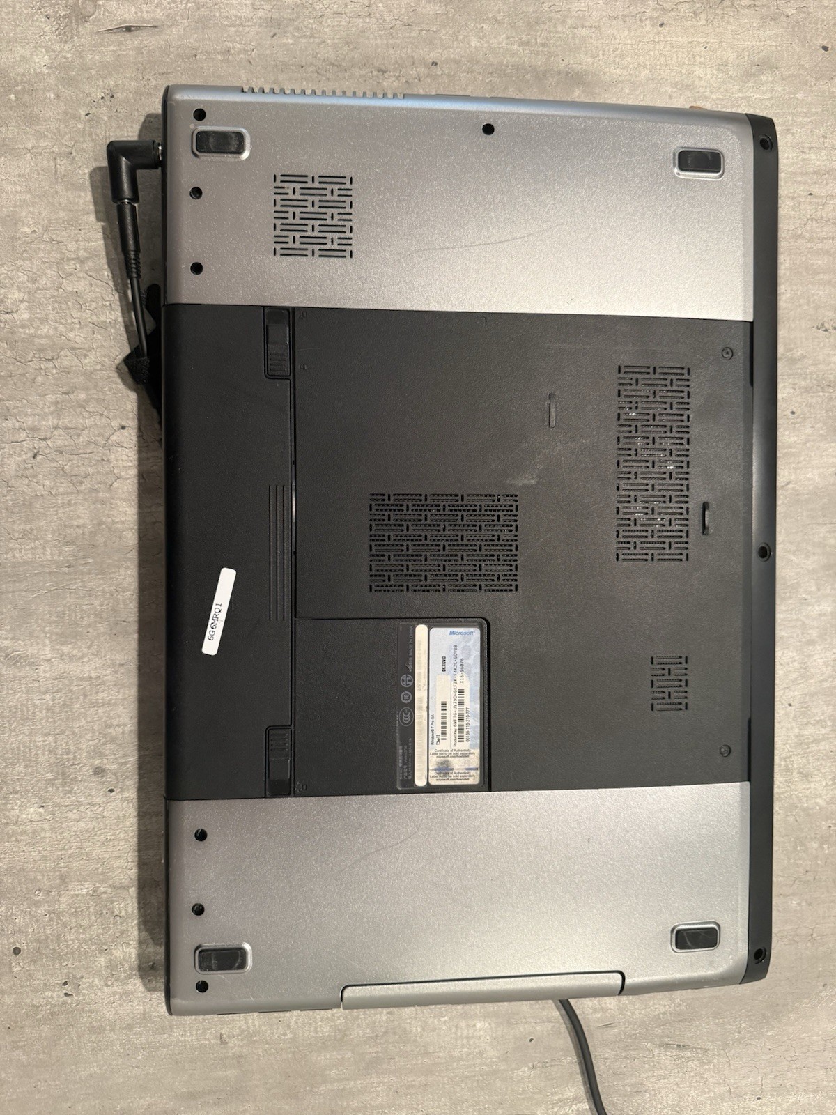 Dell Vostro 3750 17.3” Intel Core i5 2.50GHz 4GB RAM No HDD /BIOS Tested ✅