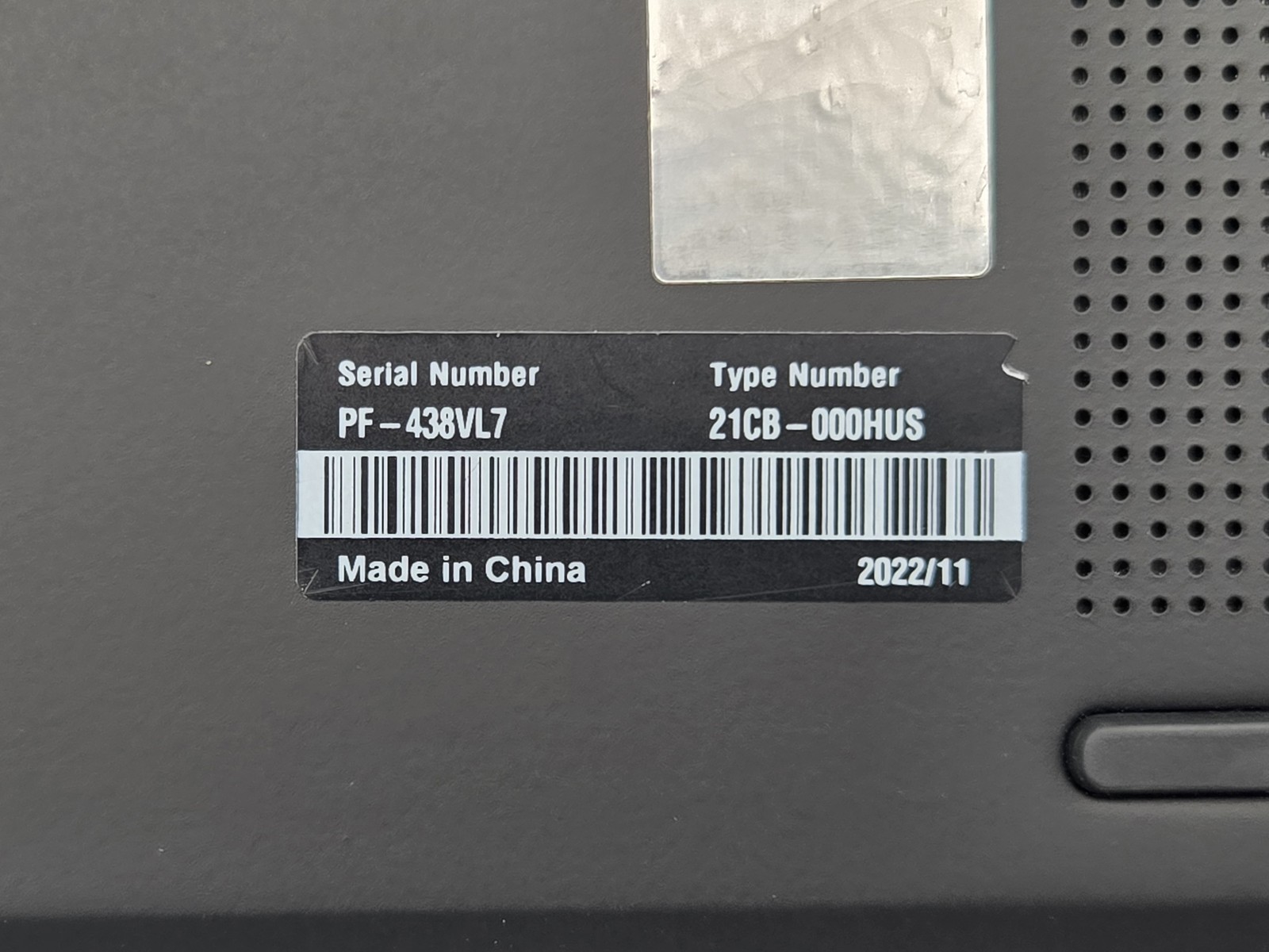 Lenovo ThinkPad X1 Carbon Gen 10 14 WUXGA Touch i5-1240P 16GB 512GB SSD W11P