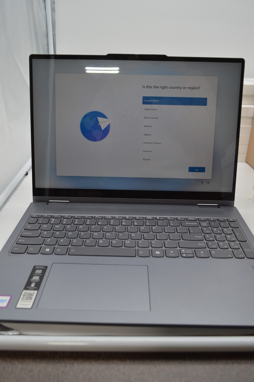 Lenovo IdeaPad 5 16″ Touch Intel Core 5 120U 1.4GHz 16GB 512GB SSD PC1795056