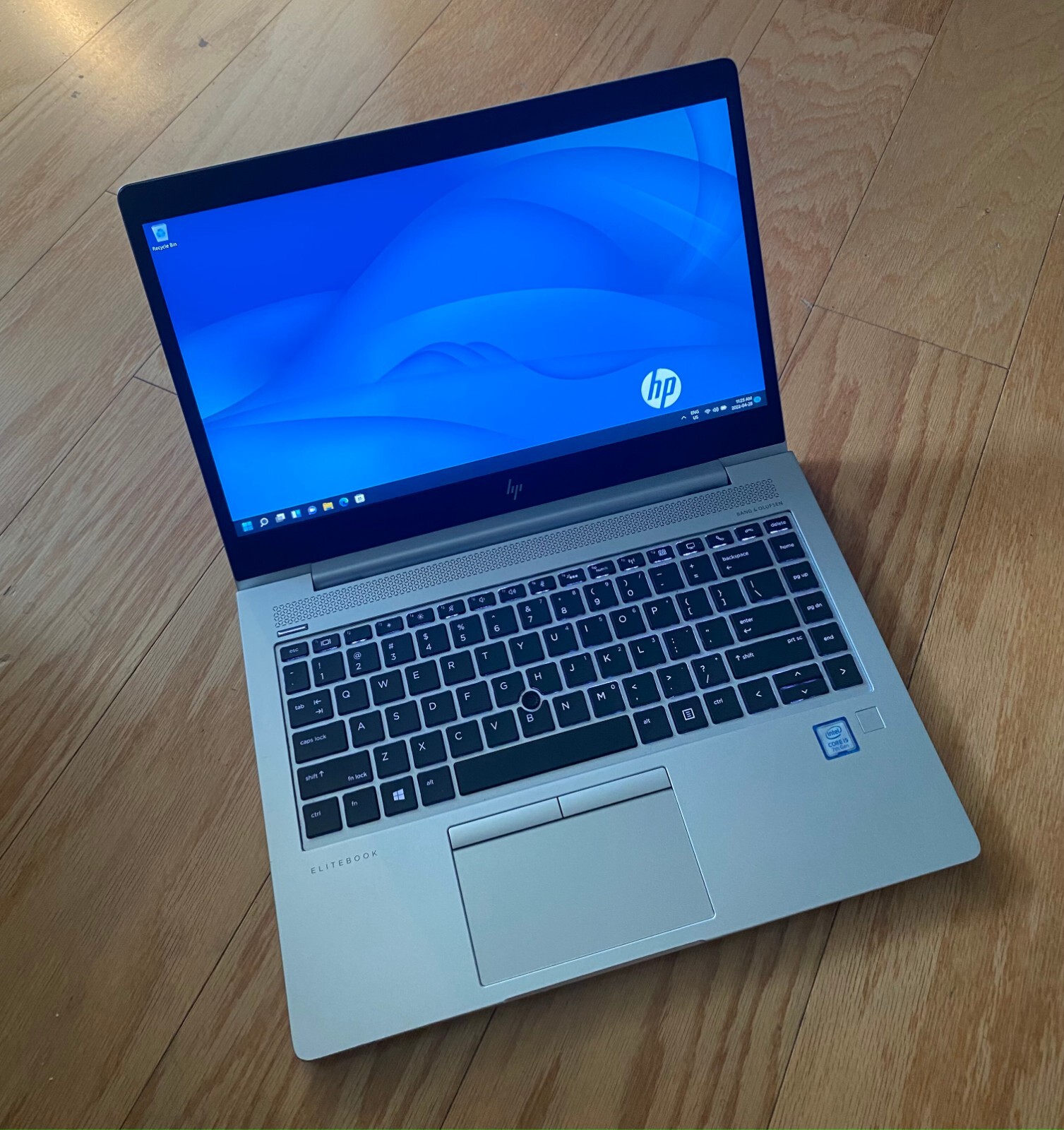 HP EliteBook 840 G5, 4-Core 8th gen i7, 16GB DDR4, 512GB SSD, 14”IPS, Win 11