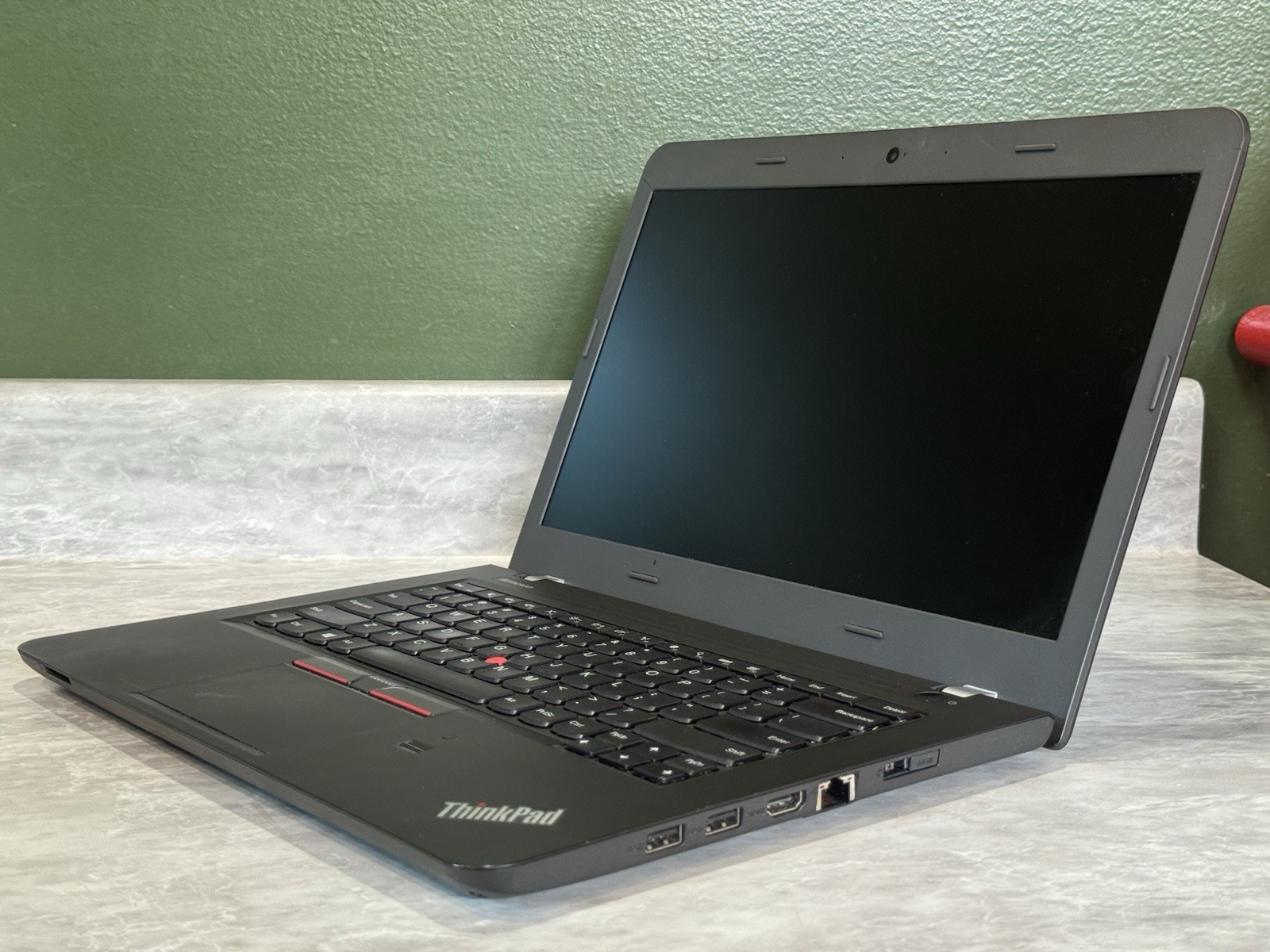 Lenovo Thinkpad E450 14″ AMD GPU i7-5500U 2.4GHz 8GB RAM 240gb SSD Windows 11