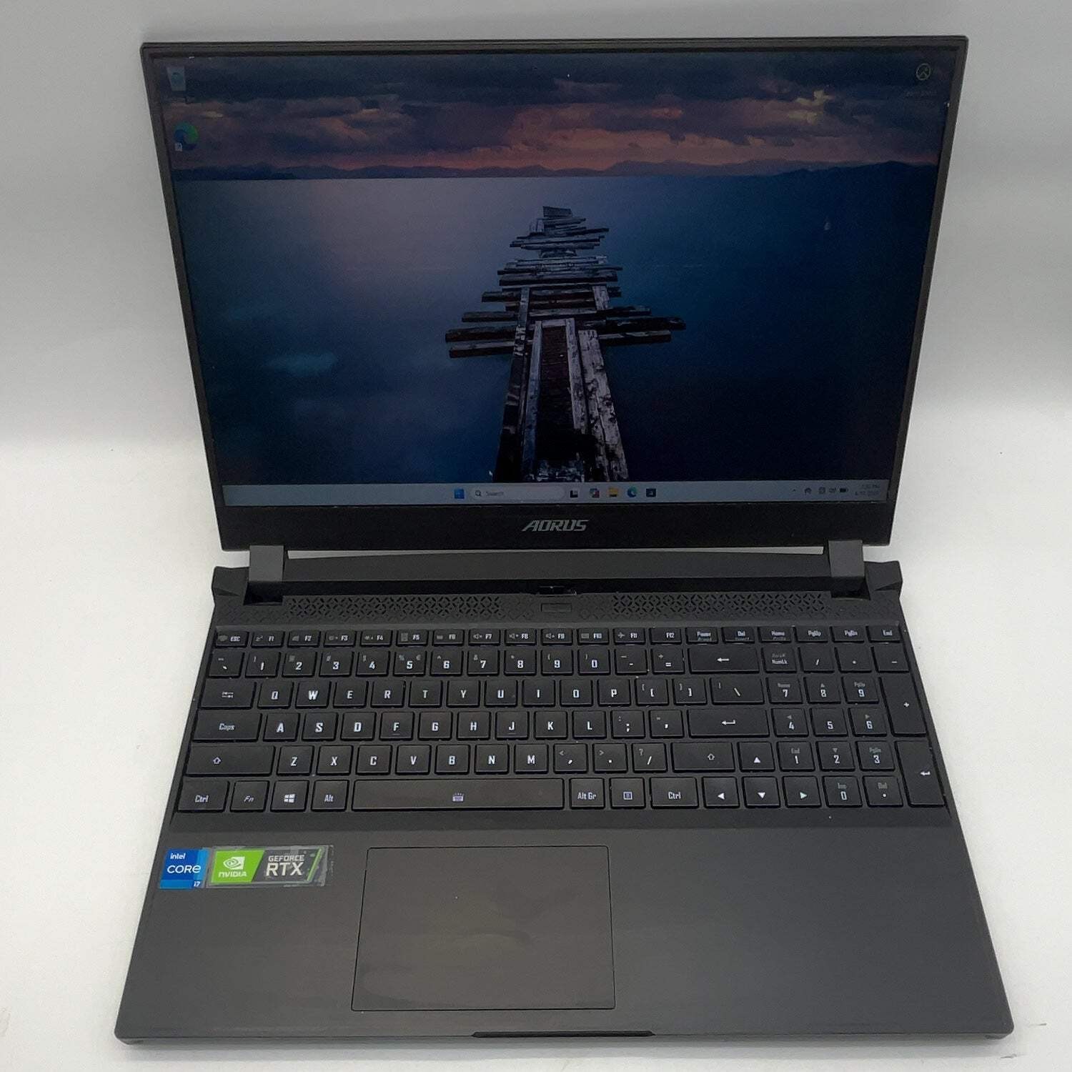 Gigabyte Aorus 15P YD RX5L 15.6″ i7-11800H 2.3GHz 64GB RAM 1TB SSD
