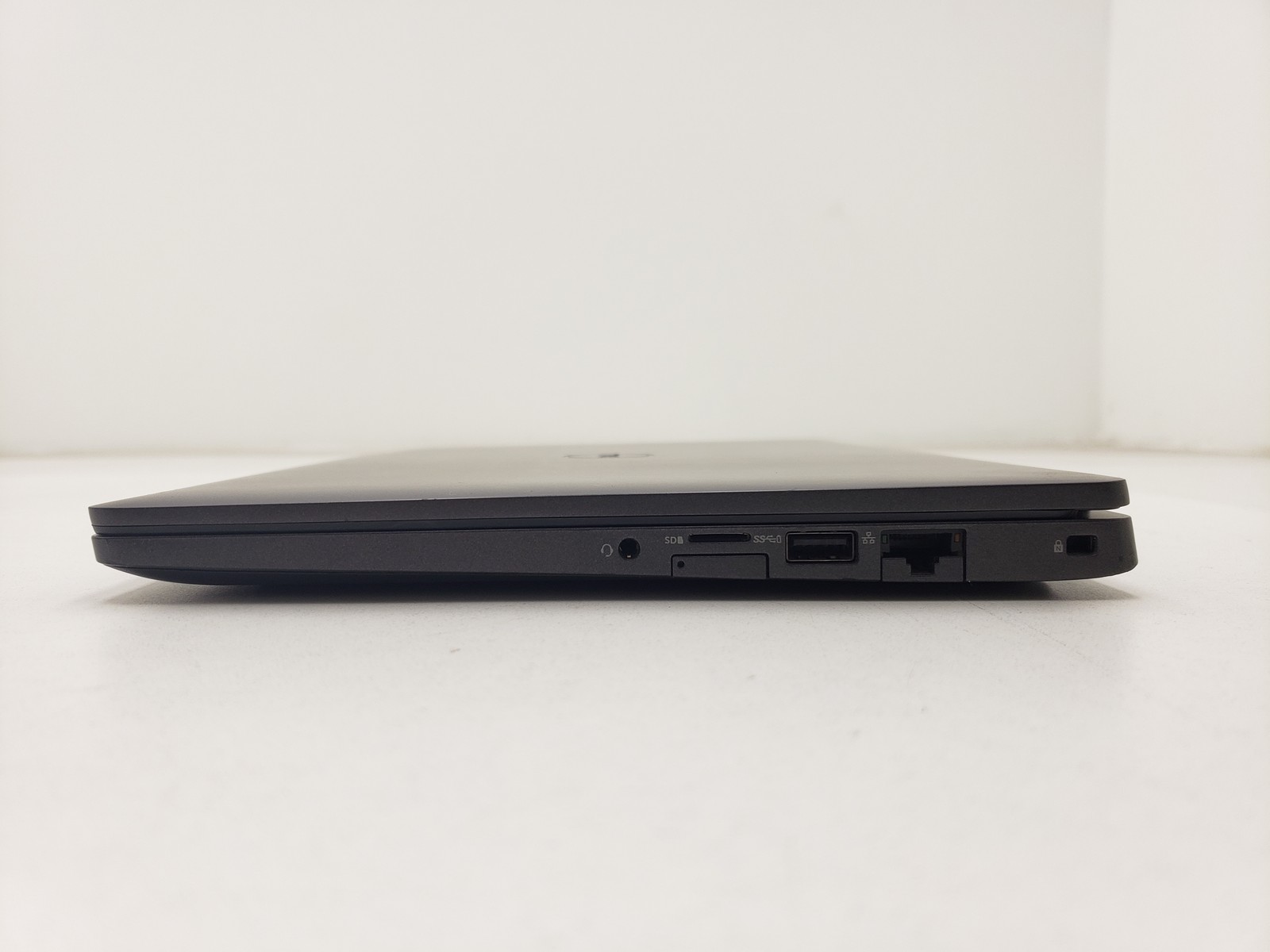 Dell Latitude 5300 i5-8365U 16GB RAM 256GB SSD Touchscreen Win 11 Pro Laptop PC.