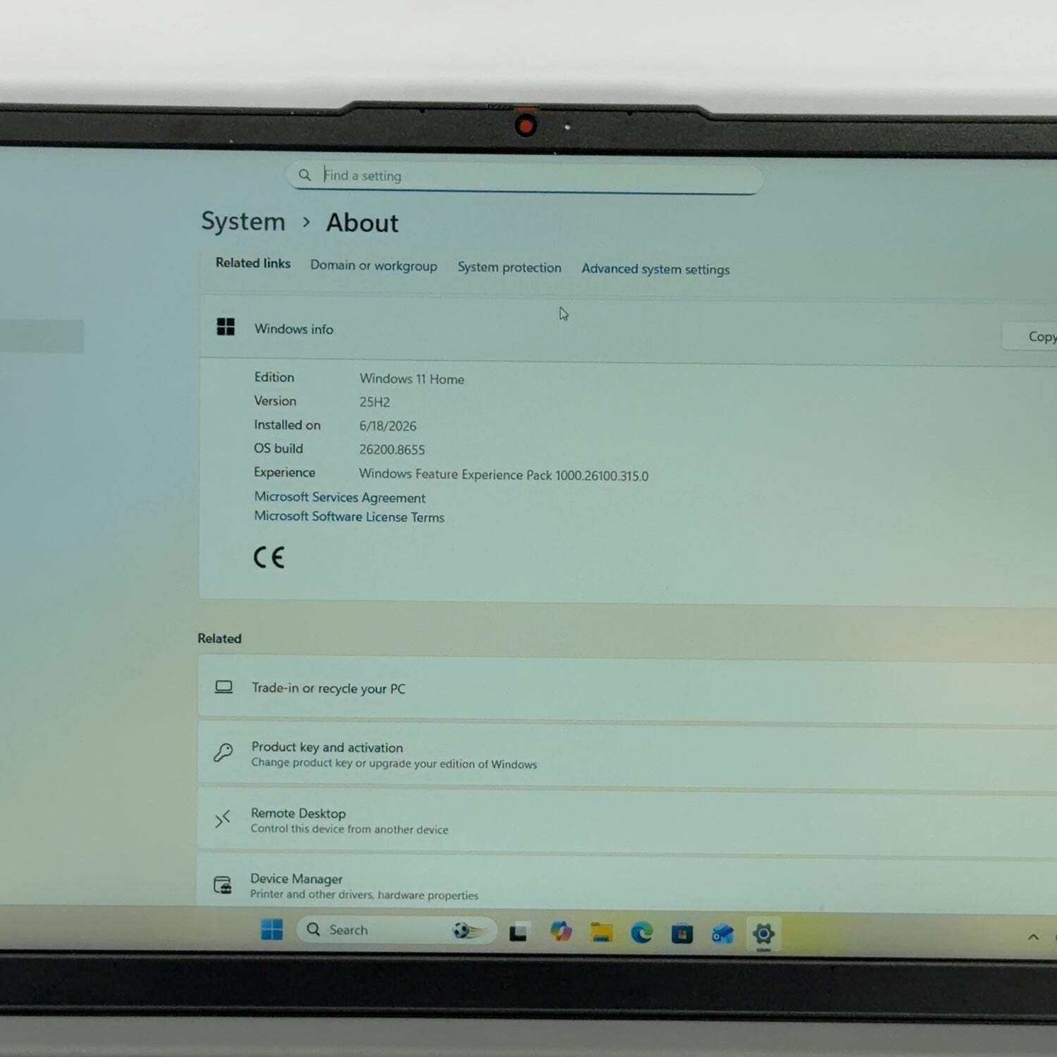 Lenovo IdeaPad Slim 3 15ABR8 15.6″ Ryzen 7 5825U 2.0GHz 16GB RAM 512GB SSD