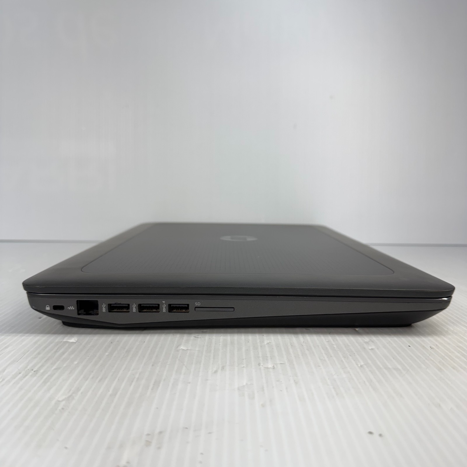 HP ZBook 17 G3 i7-6820HQ 17.3″ Windows 11 Pro Laptop 512GB NVMe SSD 16GB RAM