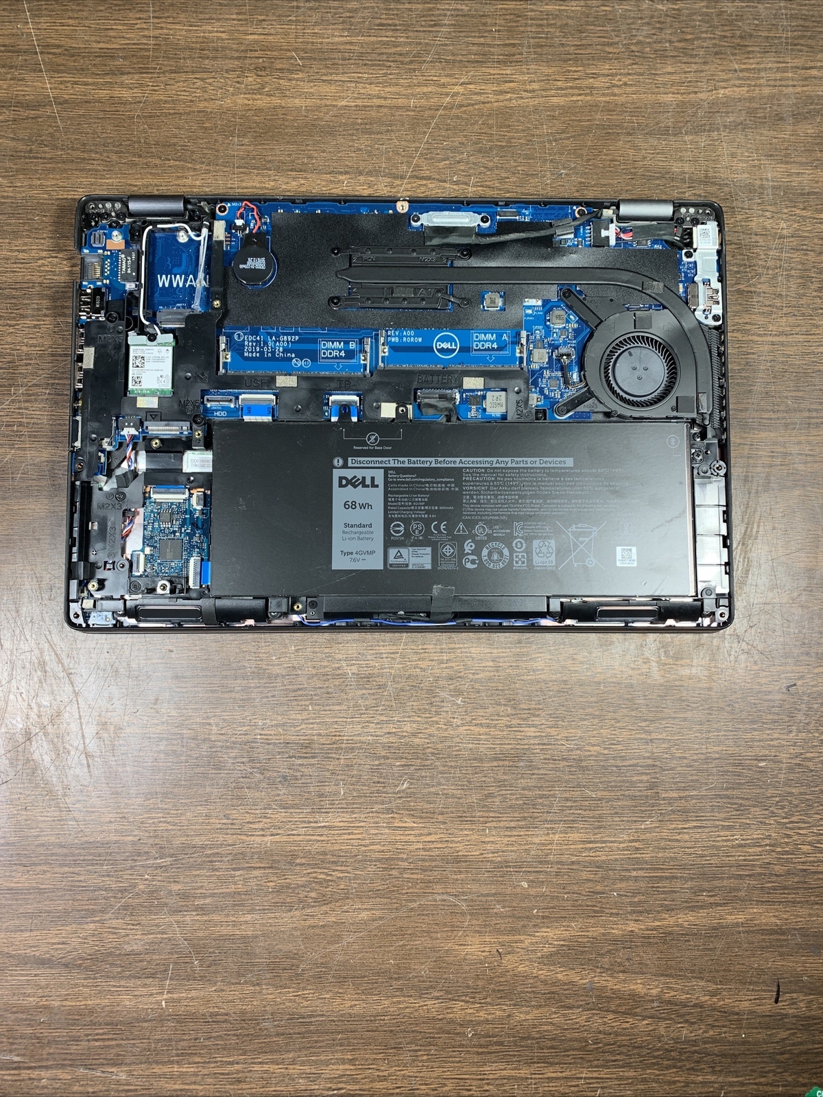 DELL LATITUDE 5400 INTEL CORE I5-8365U 1.60GHZ **NO RAM **POWER ON NO IMAGE