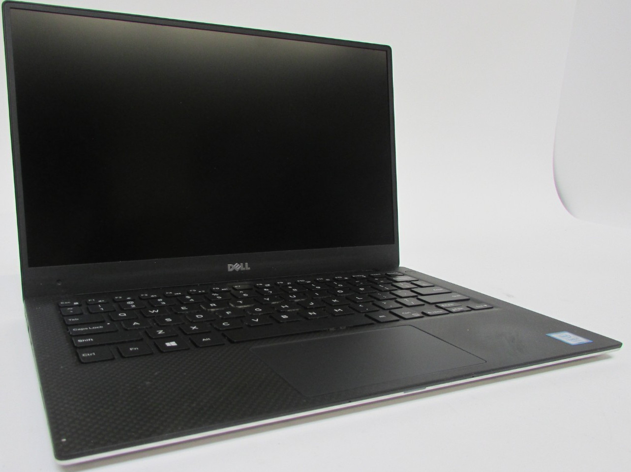 DELL XPS 13 9360 13.3 Laptop Core i7 2.70 GHZ i7-7500U 8GB RAM 256GB SSD